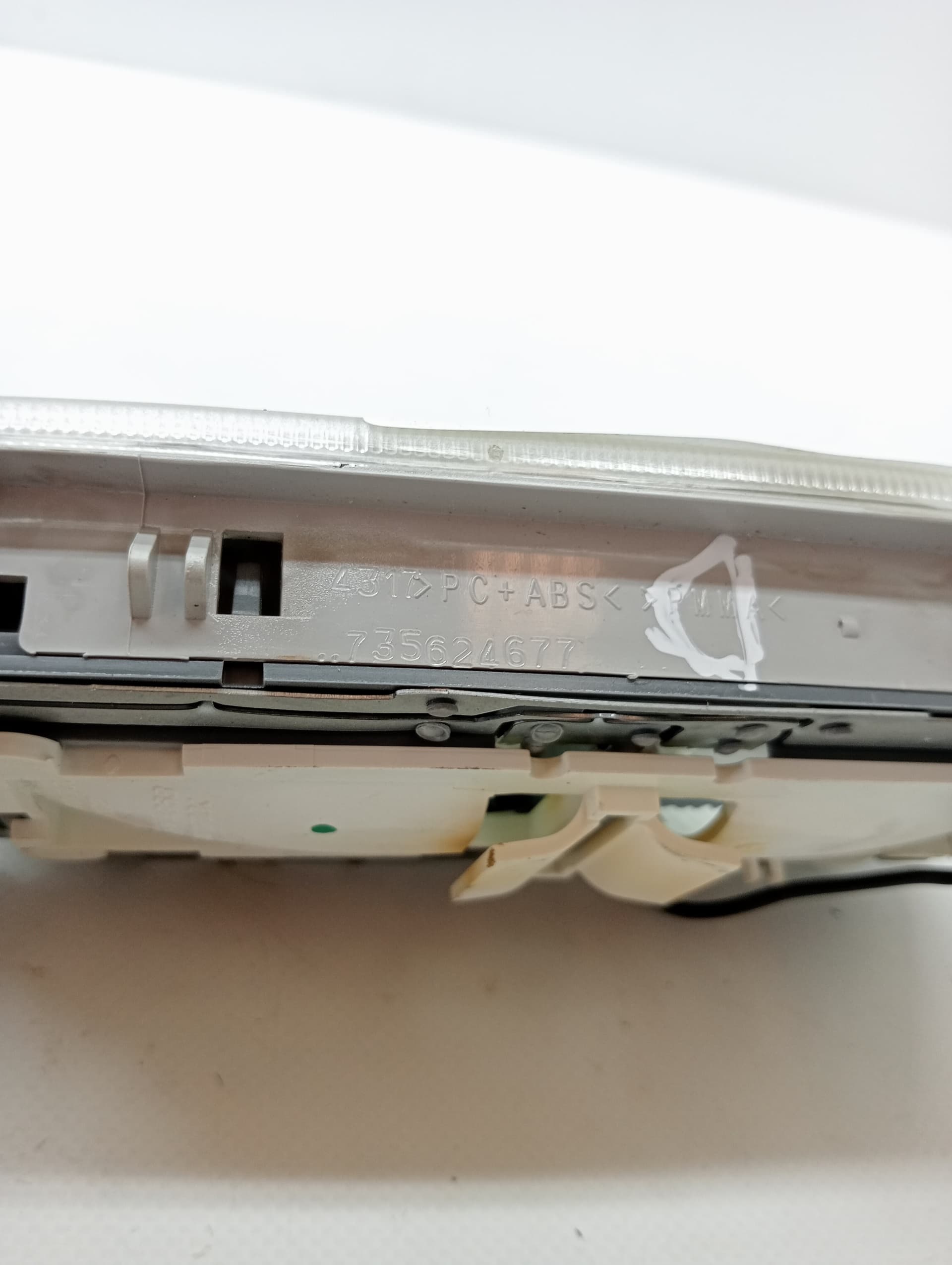 Luz interior FIAT DOBLO II CARGO (263) 2