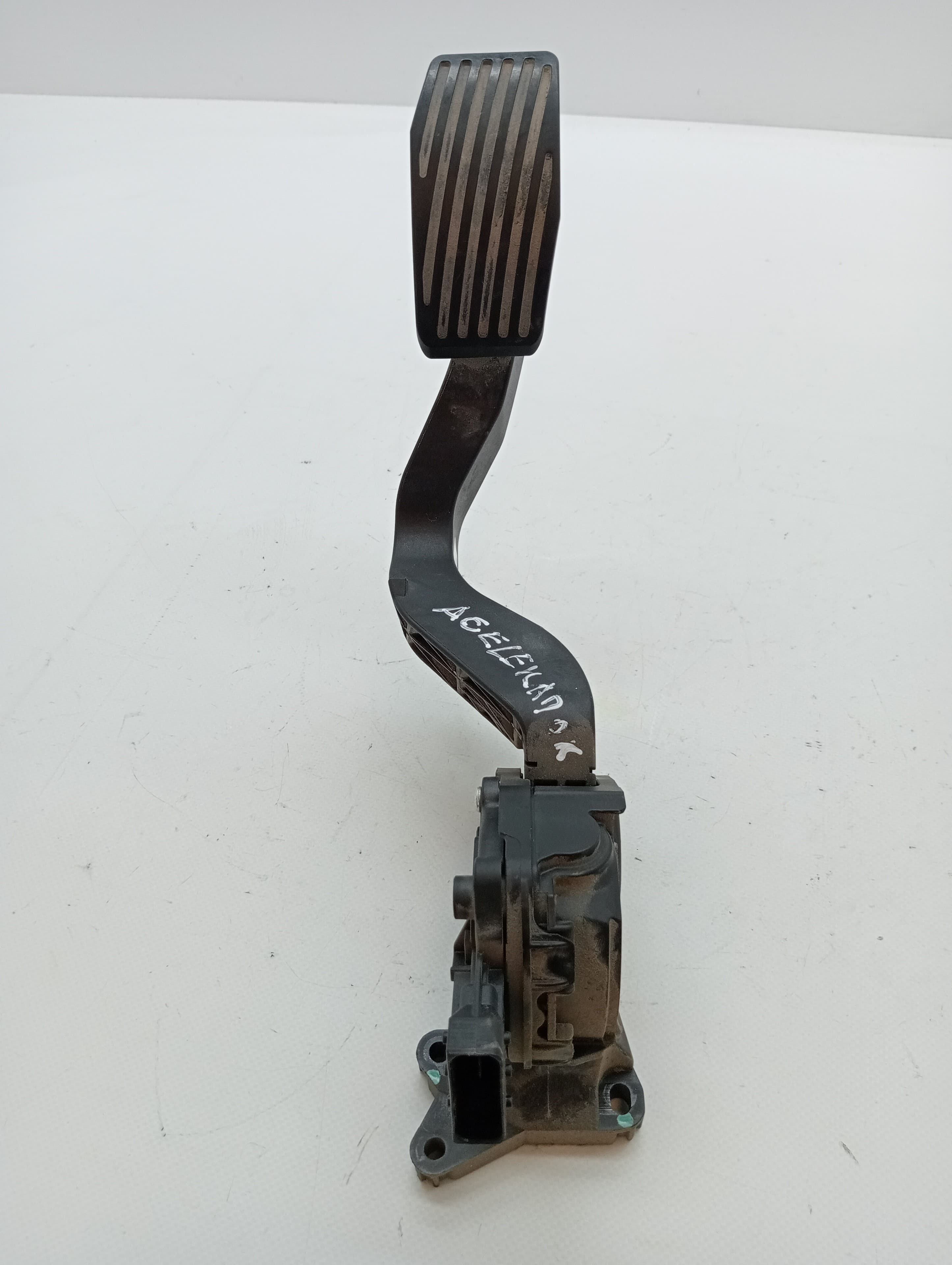 Pedal acelerador FIAT DOBLO II CARGO (263)