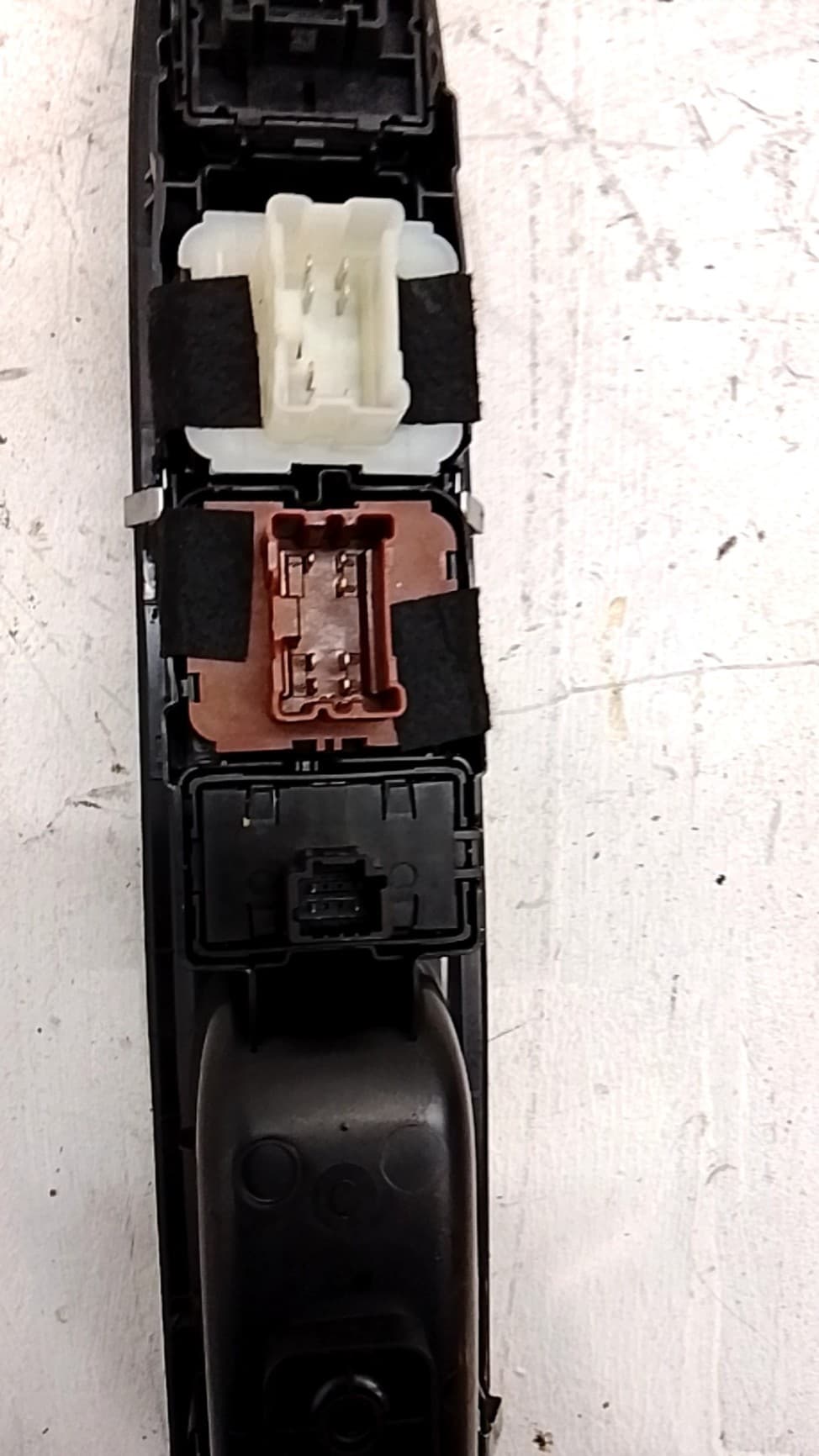 Mando elevalunas delantero izquierdo DACIA JOGGER 3
