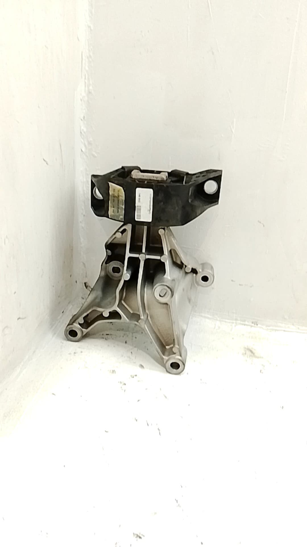 Soporte motor DACIA JOGGER