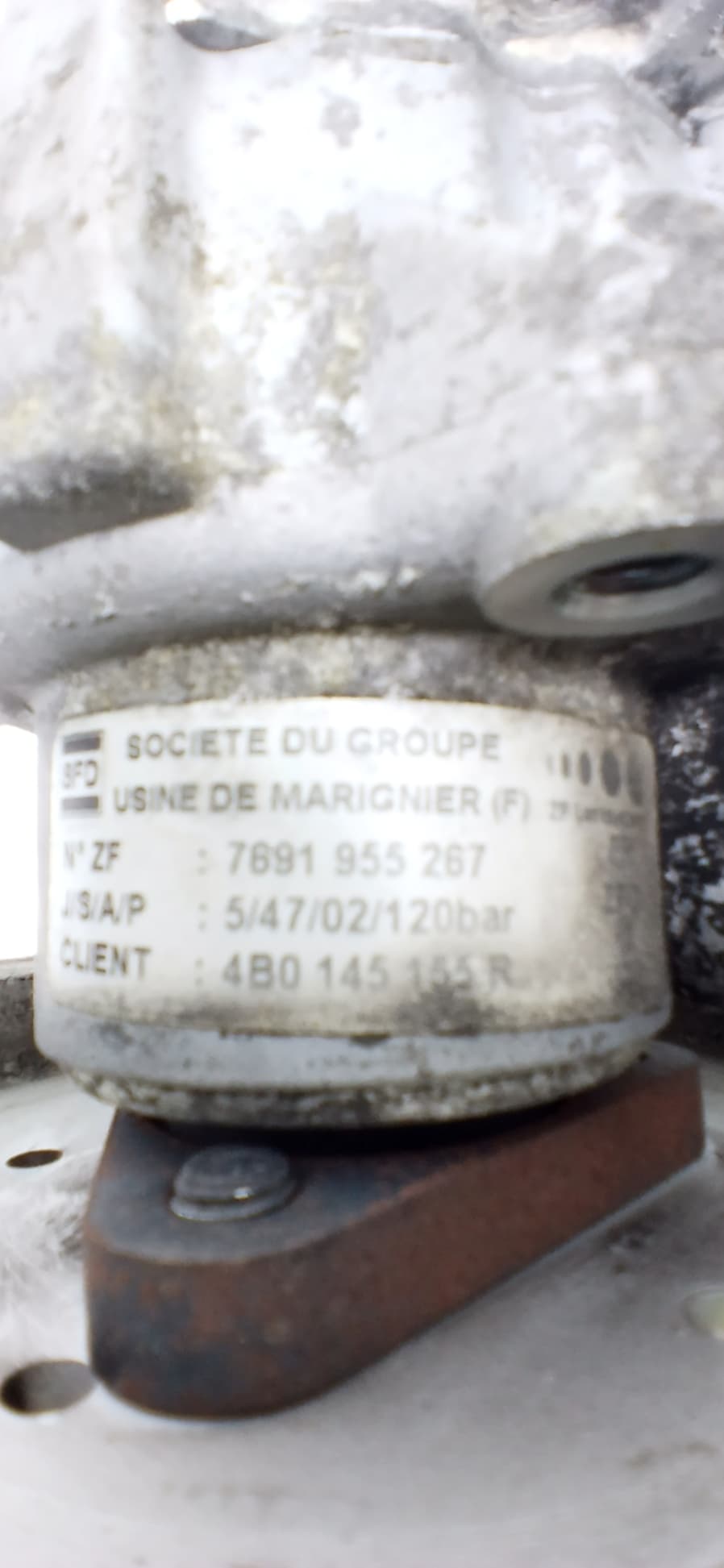 Bomba direccion AUDI A6 BERLINA (4B2) 2