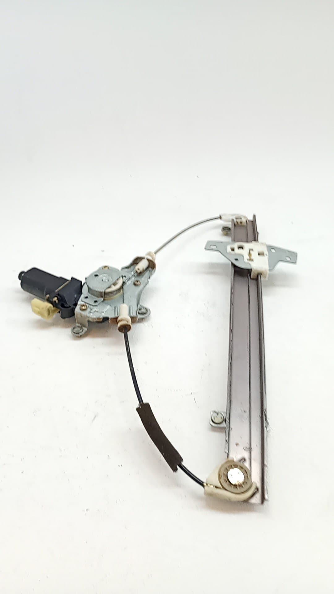 Elevalunas delantero derecho HYUNDAI GETZ (TB) 2