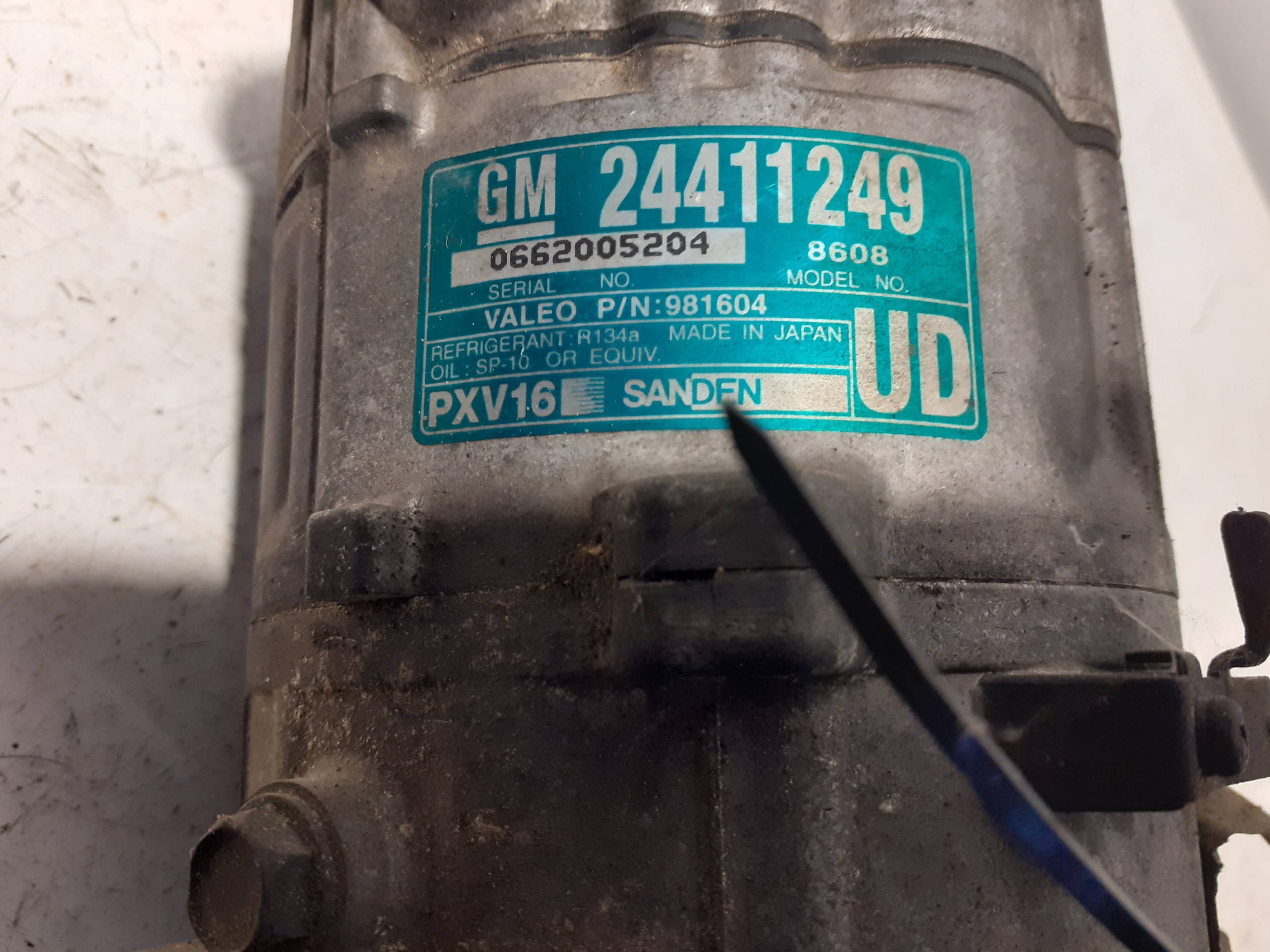 Recambio OPEL VECTRA C BERLINA ref. 24411249 2