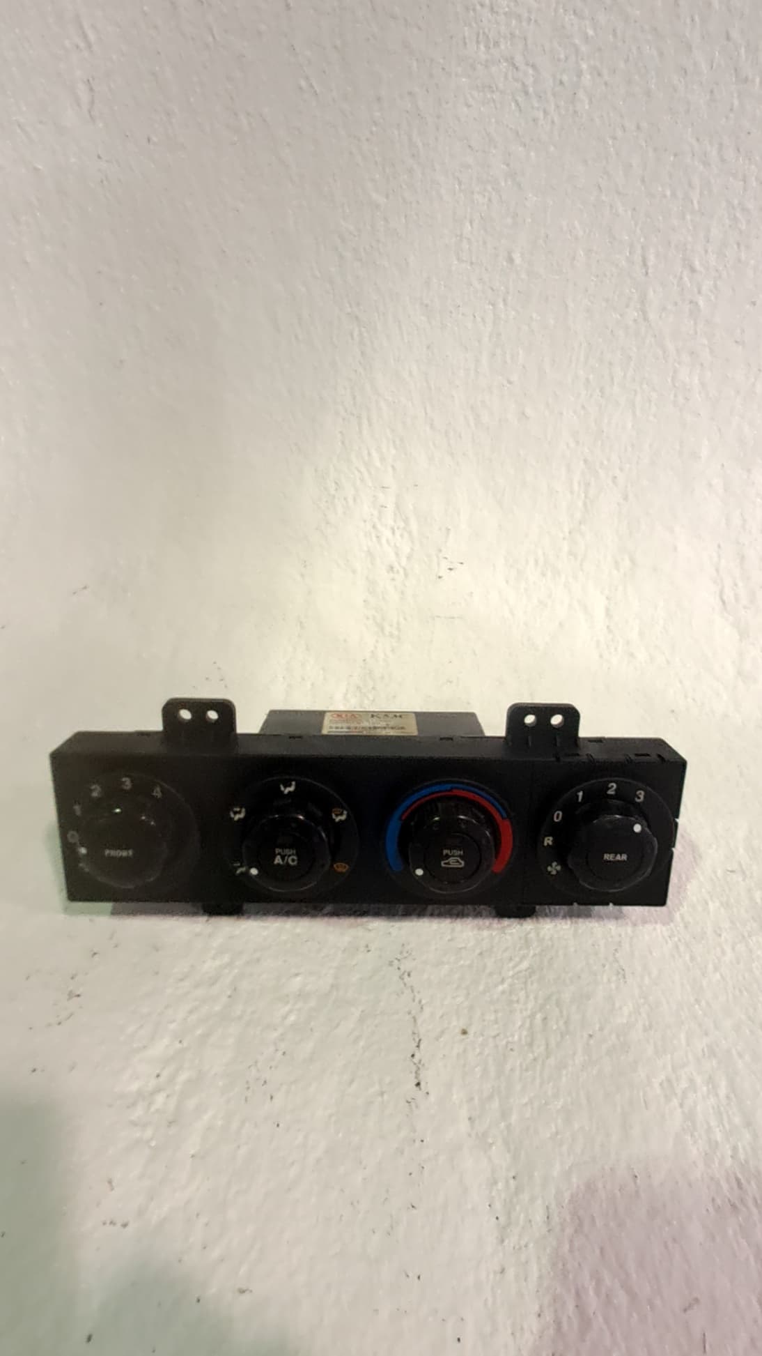 Mando climatizador KIA CARNIVAL