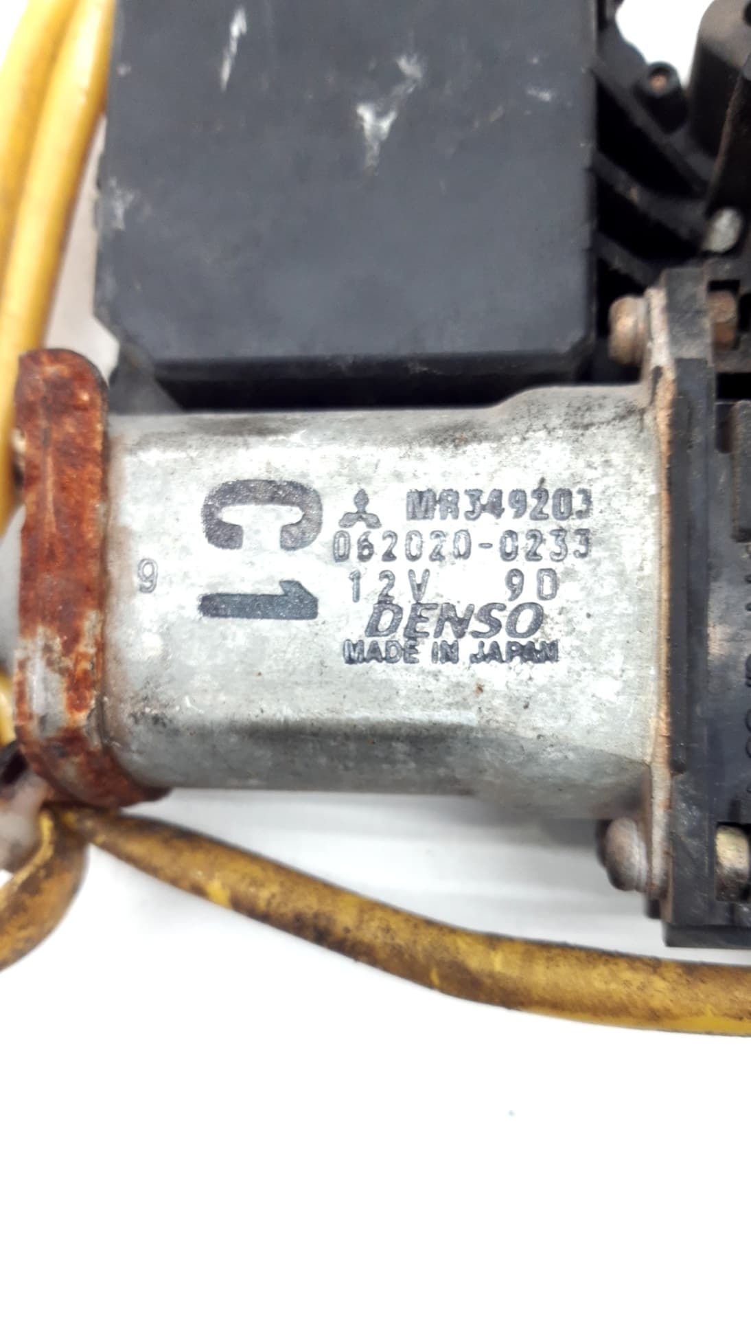 Motor elevalunas delantero izquierdo MITSUBISHI SPACE WAGON (N9_W, N8_W) 2