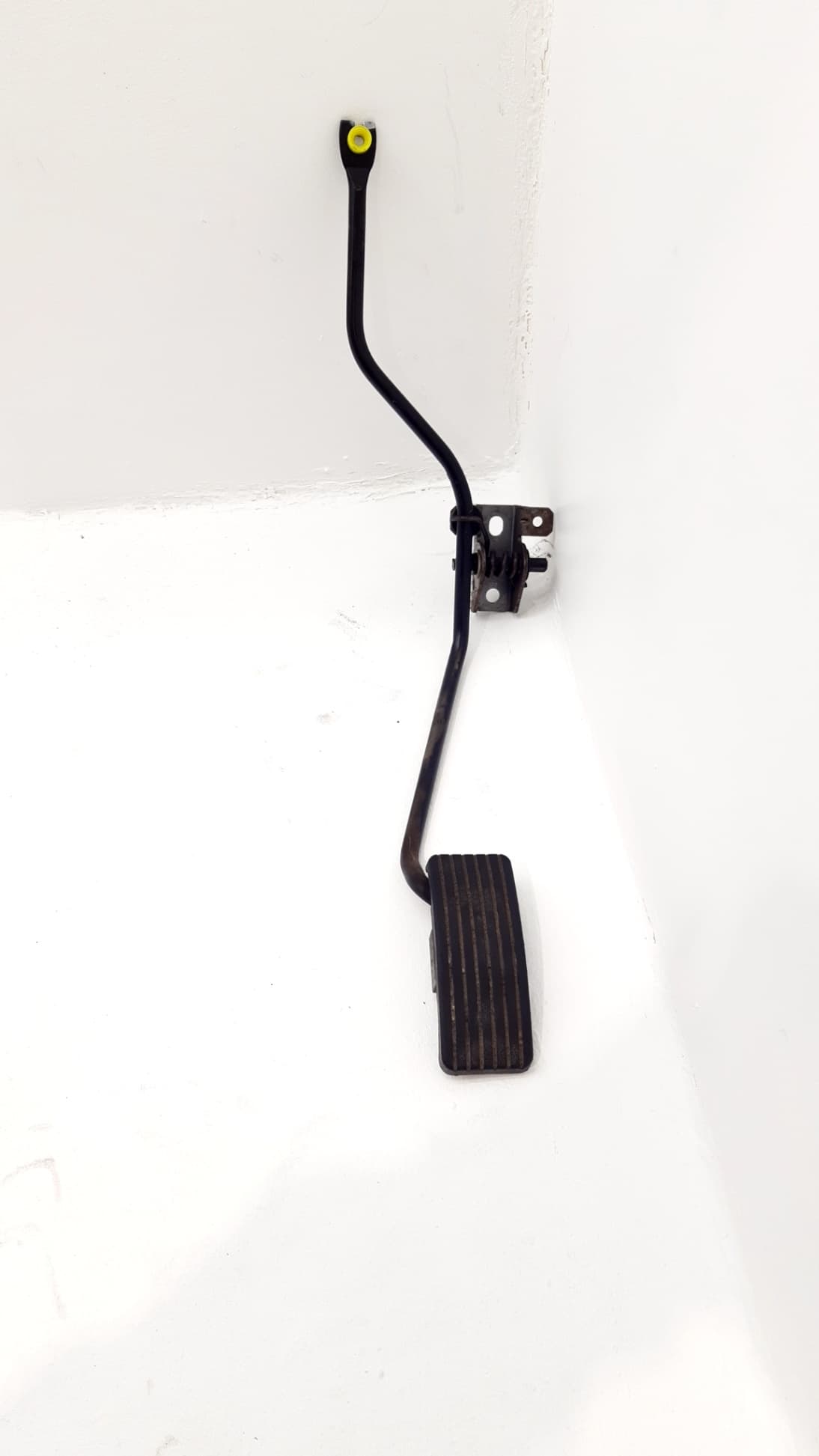 Pedal acelerador MITSUBISHI SPACE WAGON (N9_W, N8_W)