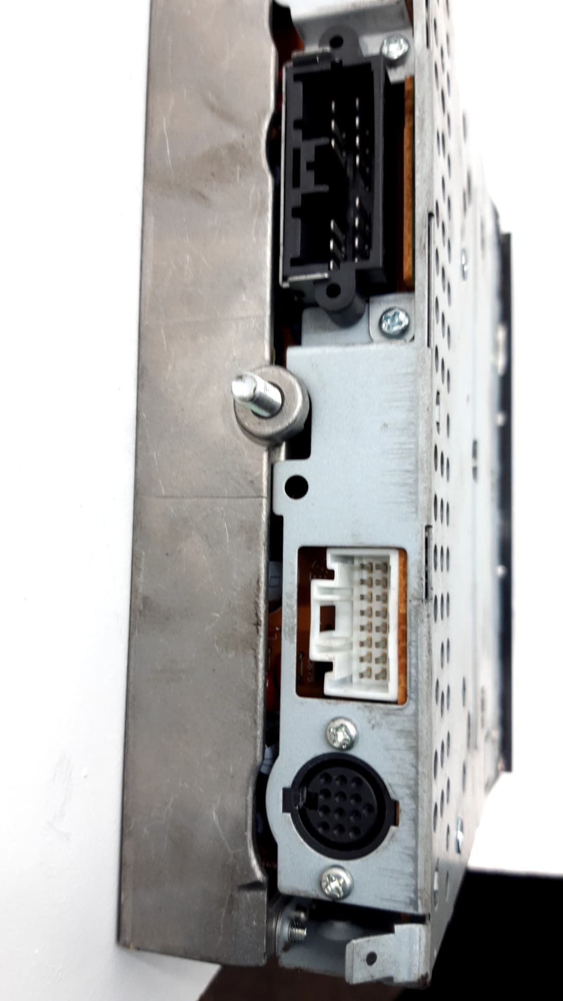 Sistema audio / radio cd MITSUBISHI SPACE WAGON (N9_W, N8_W) 5