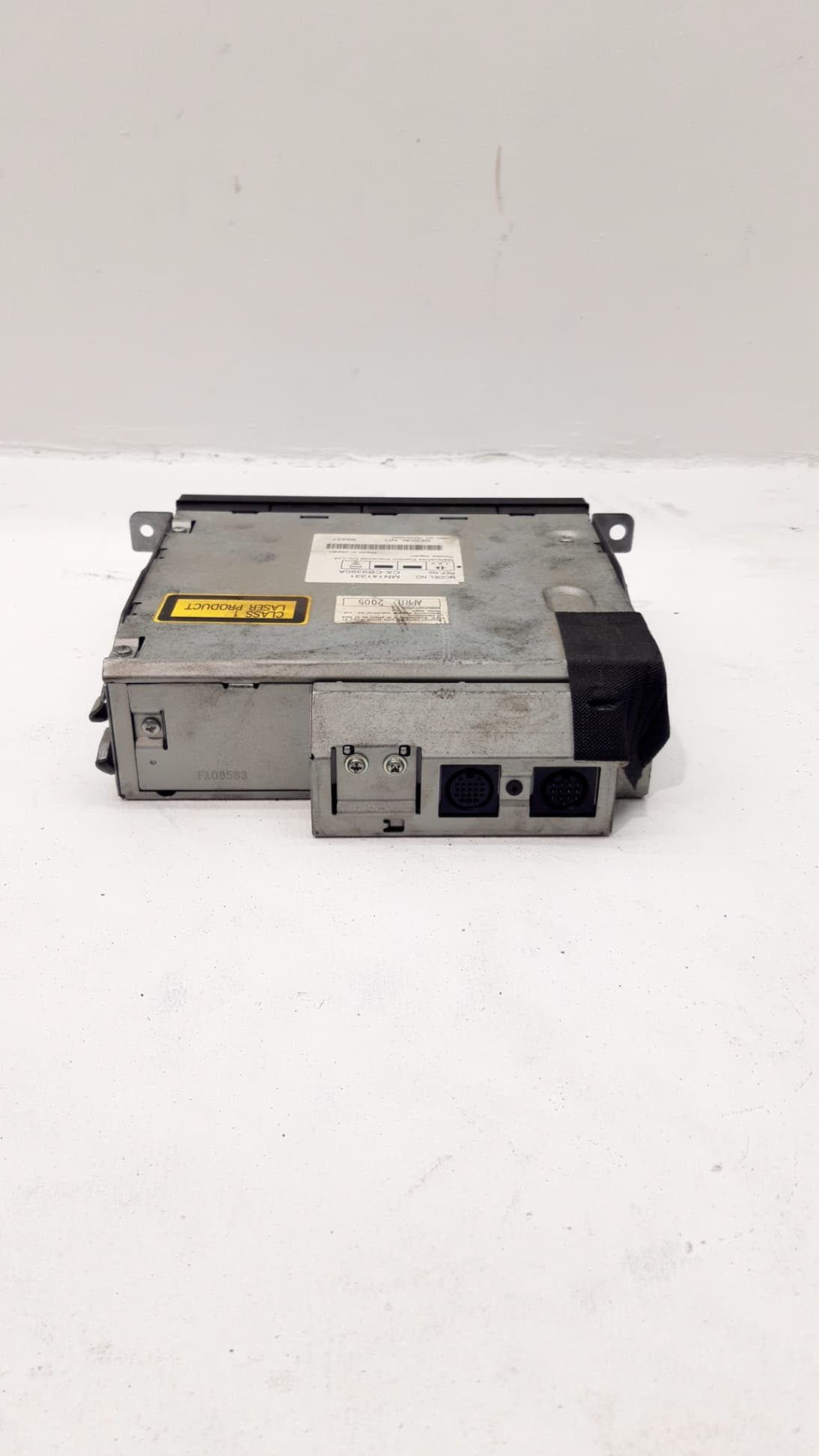 Sistema audio / radio cd MITSUBISHI SPACE WAGON (N9_W, N8_W) 2