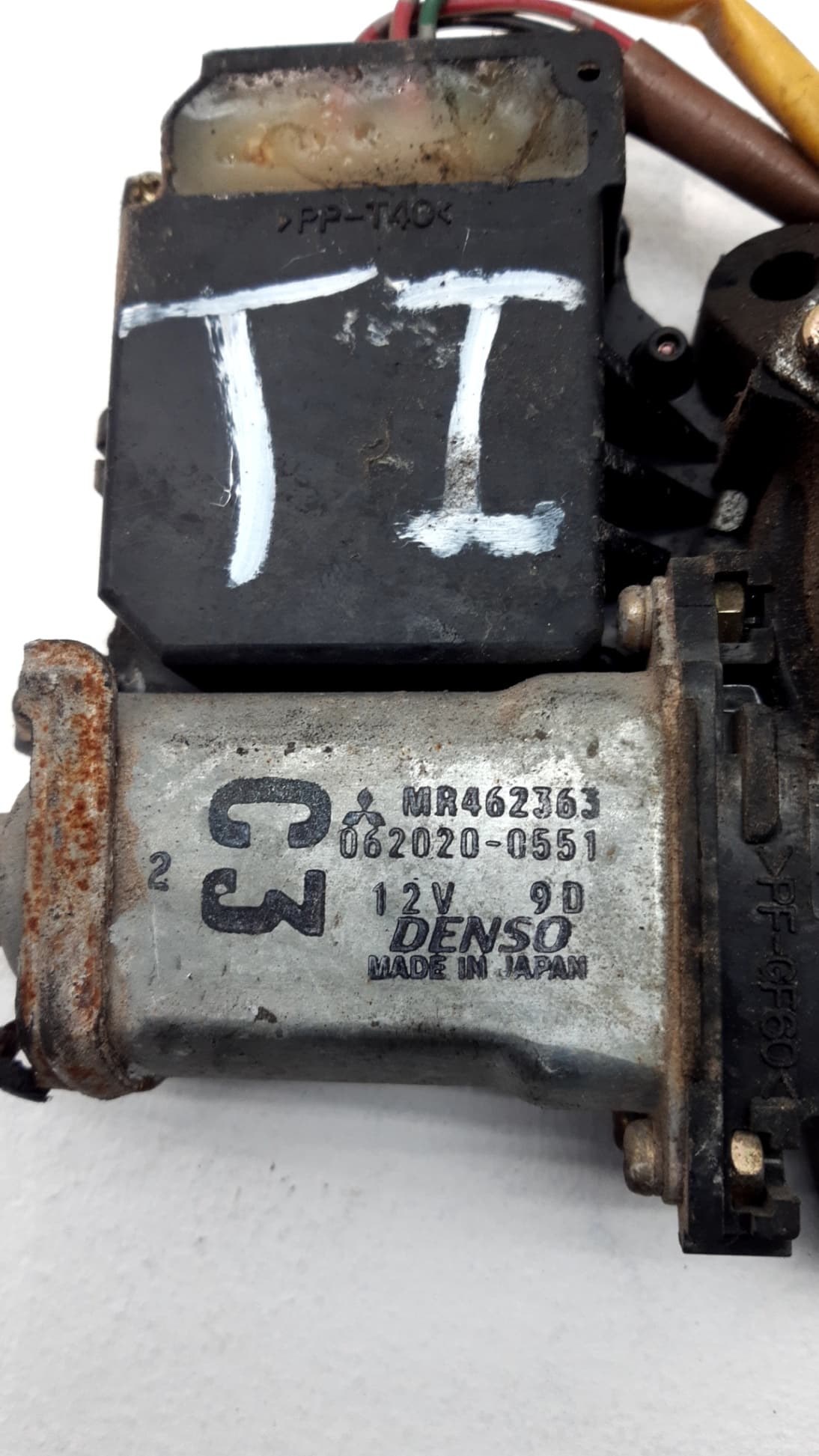 Motor elevalunas trasero izquierdo MITSUBISHI SPACE WAGON (N9_W, N8_W) 2