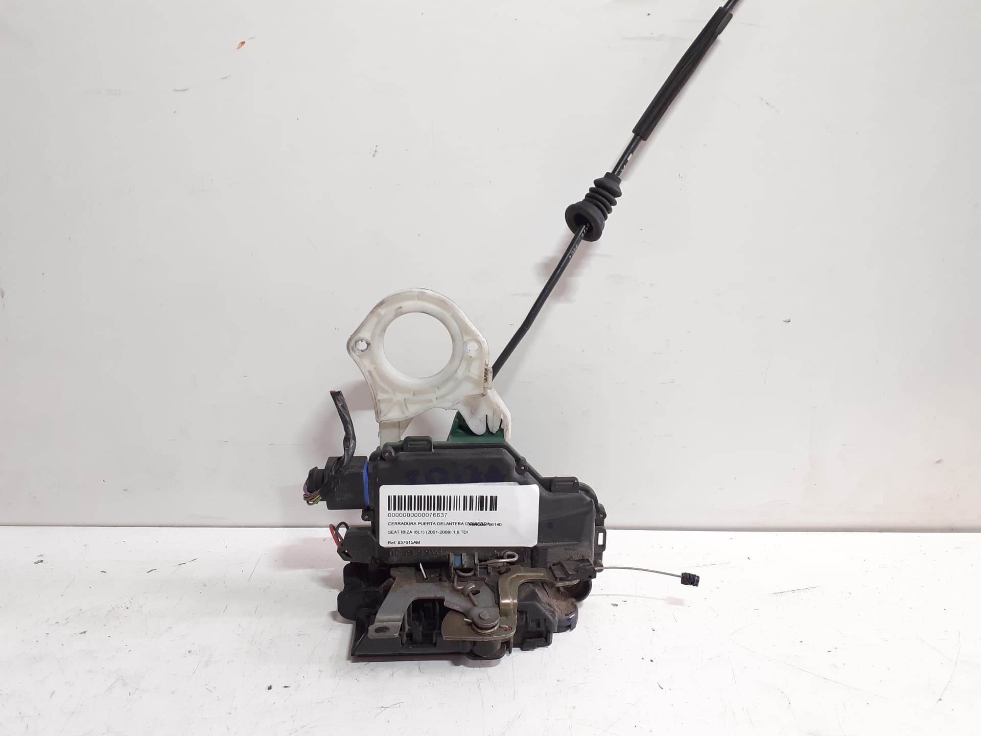 Cerradura puerta delantera izquierda SEAT IBIZA (6L1)