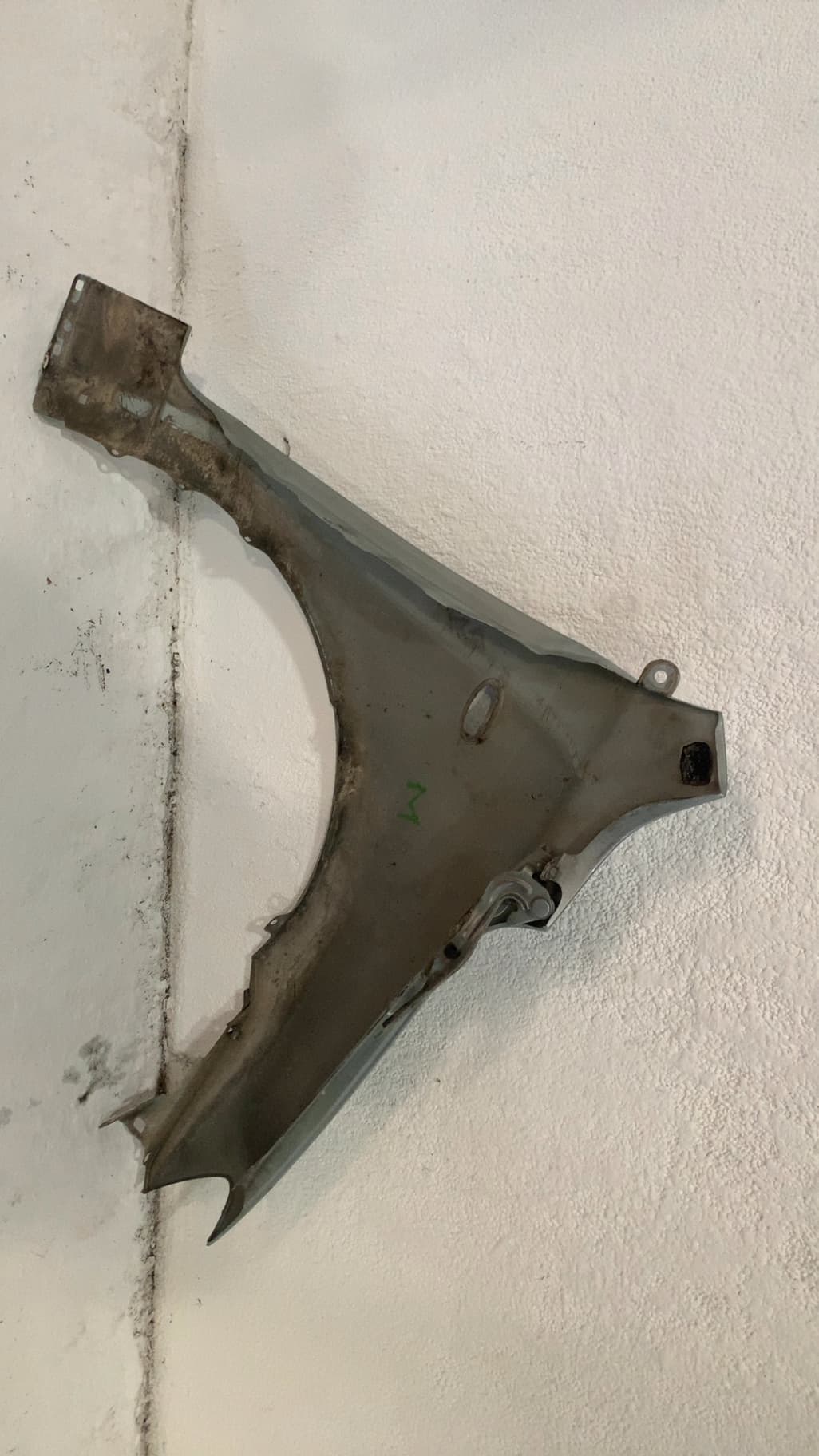 Aleta delantera izquierda MAZDA 2 LIM 2