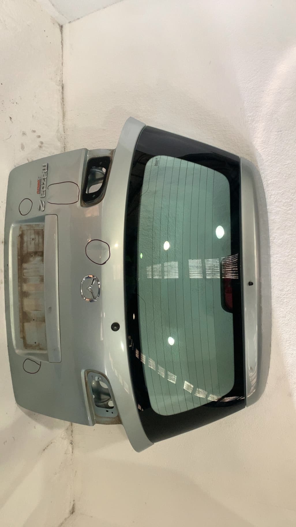 Porton trasero MAZDA 2 LIM