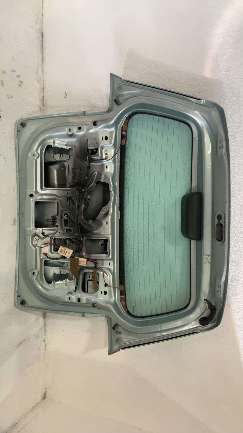 Porton trasero MAZDA 2 LIM 2