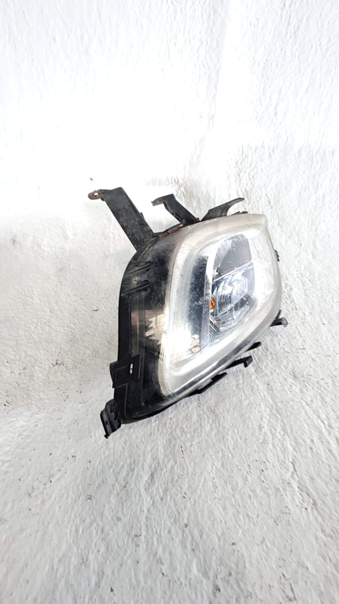 Faro antiniebla izquierdo OPEL ASTRA J LIM 5