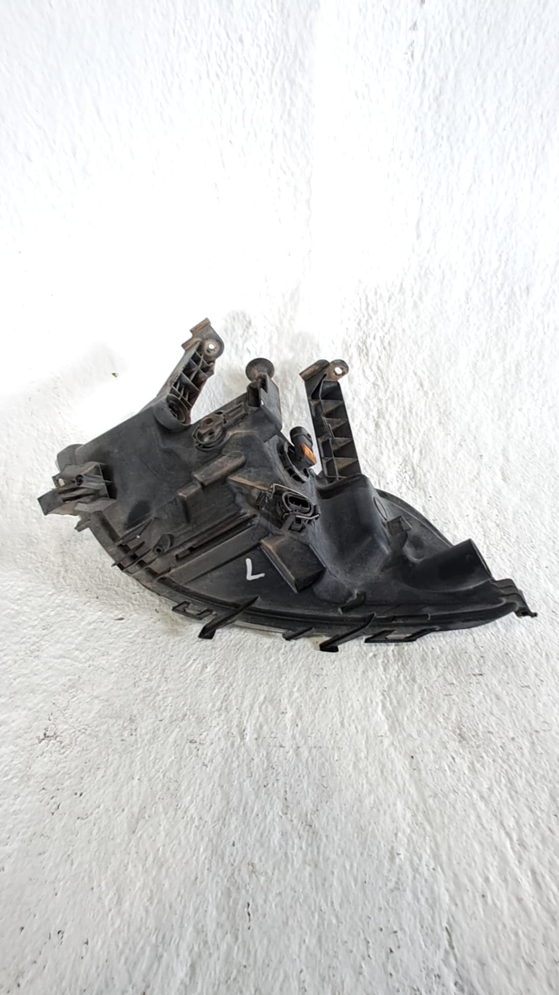 Faro antiniebla izquierdo OPEL ASTRA J LIM 3