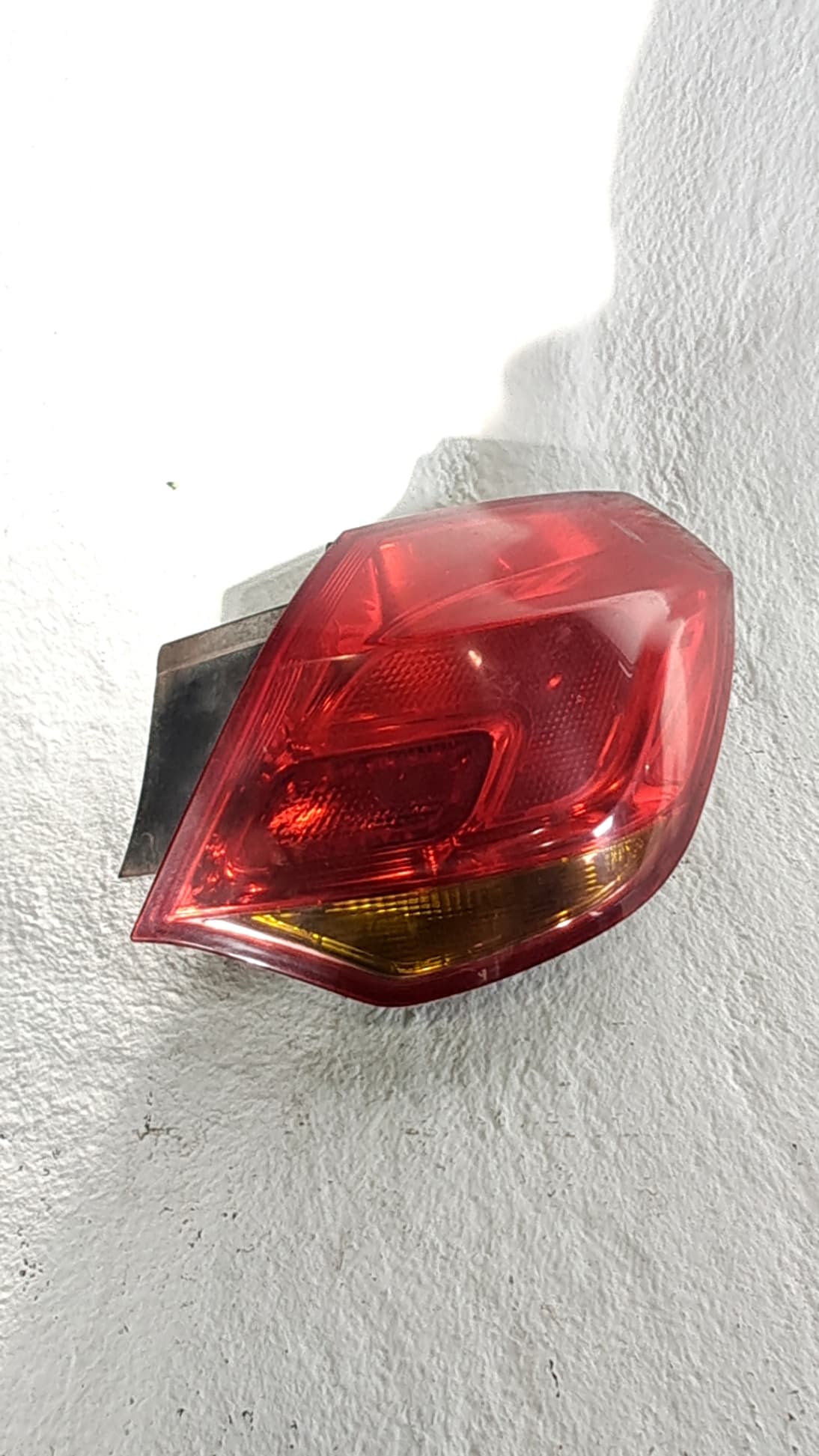 Piloto trasero derecho OPEL ASTRA J LIM