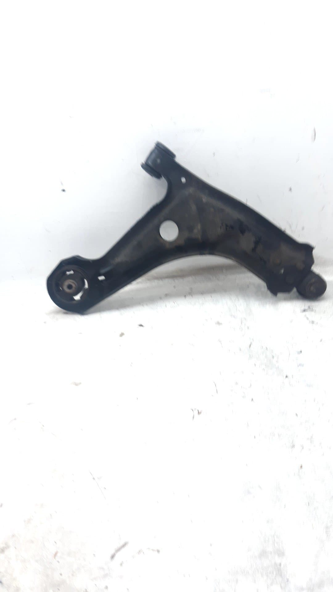 Brazo suspension inferior delantero izquierdo CHEVROLET TACUMA 2