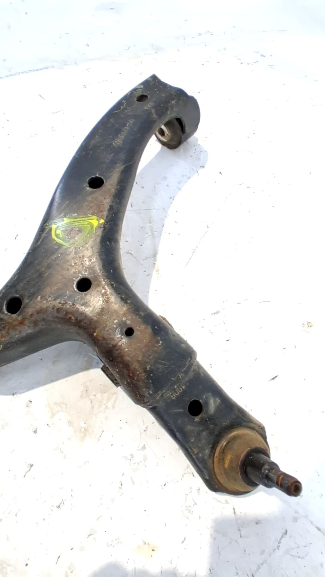 Brazo suspension inferior delantero derecho VOLKSWAGEN AMAROK 3