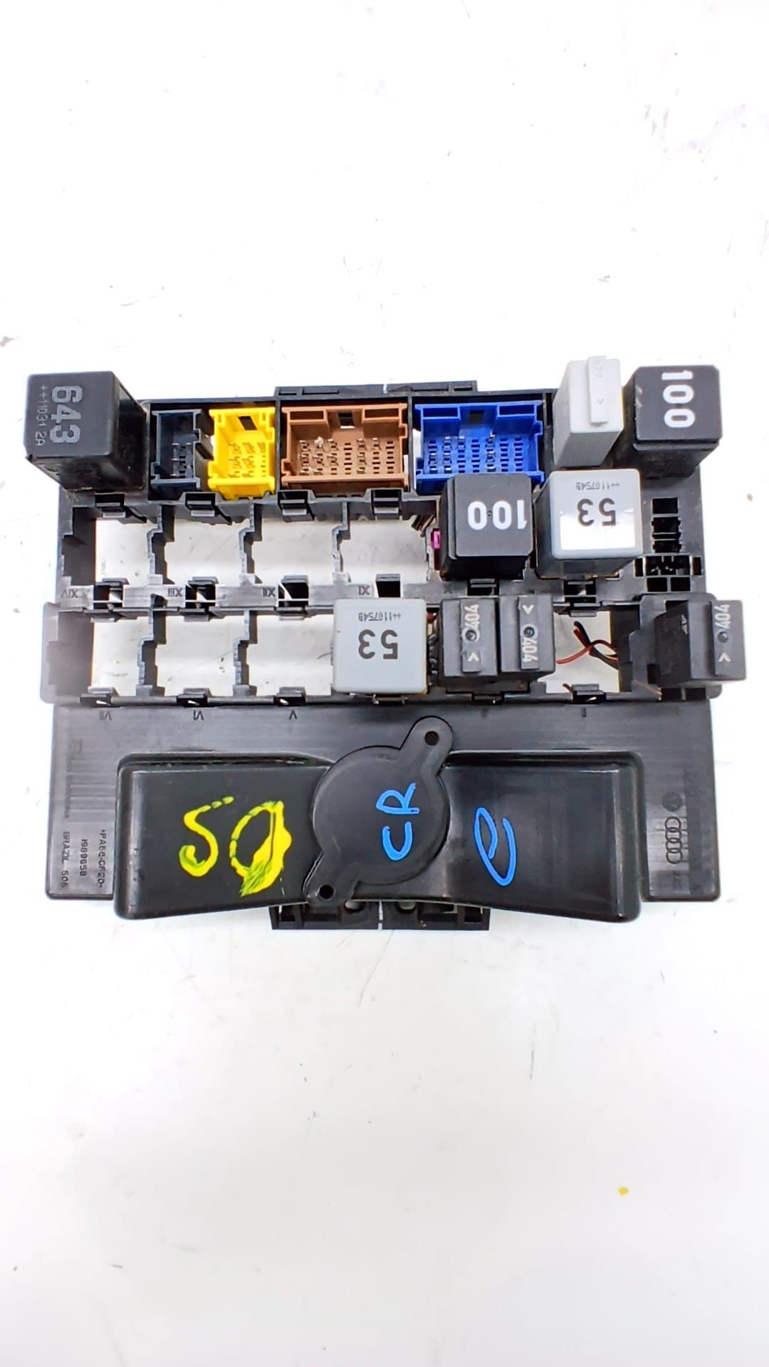 Caja reles / fusibles VOLKSWAGEN AMAROK