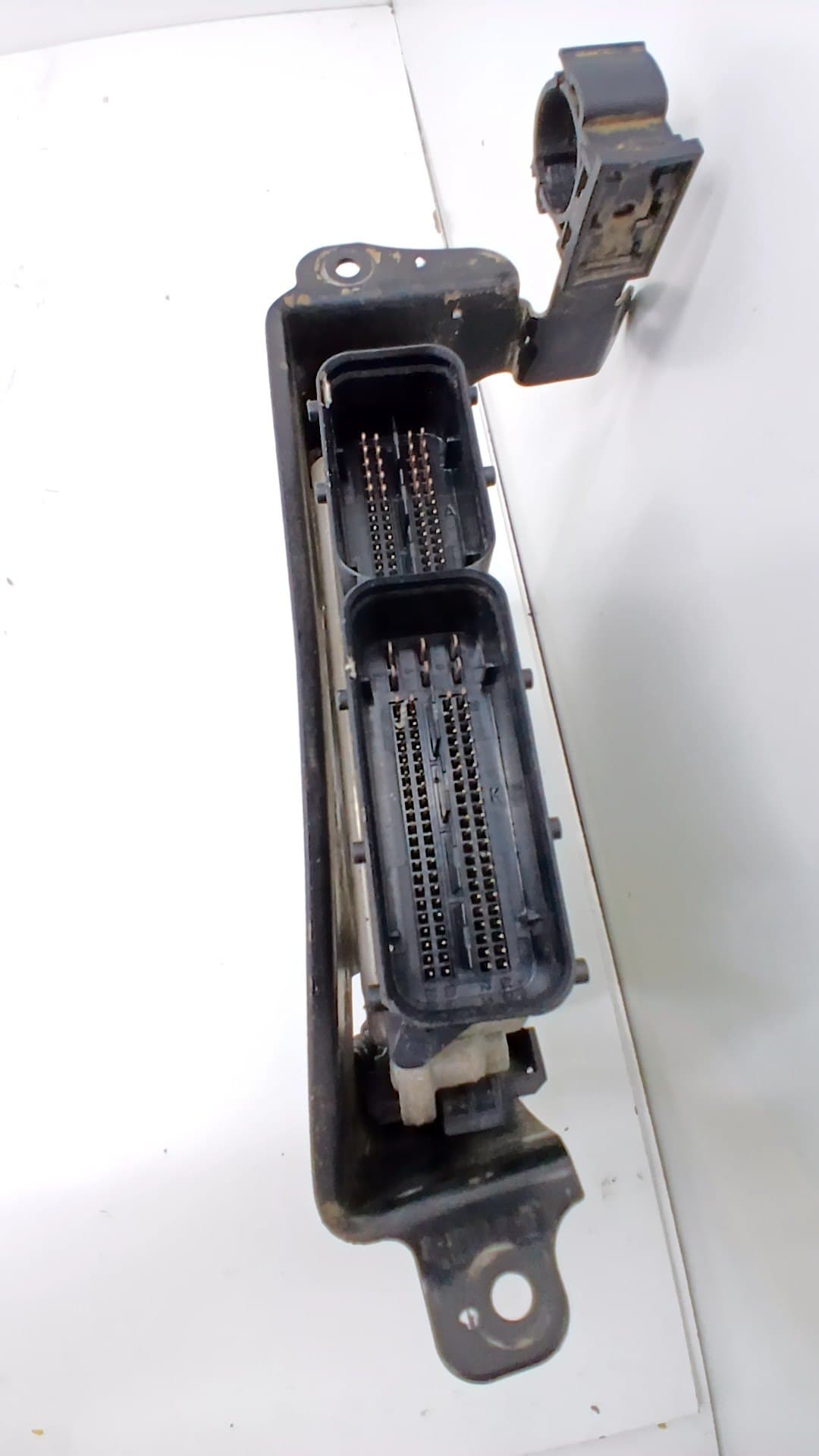 Centralita motor uce VOLKSWAGEN AMAROK 3