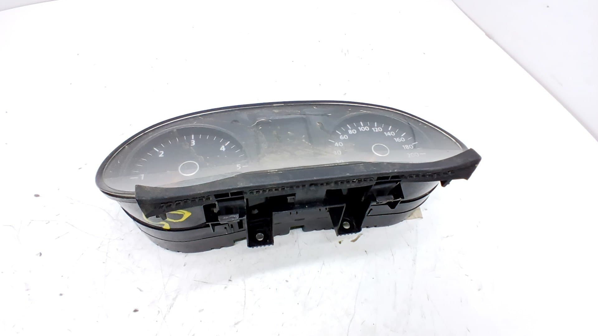 Cuadro instrumentos VOLKSWAGEN AMAROK 4