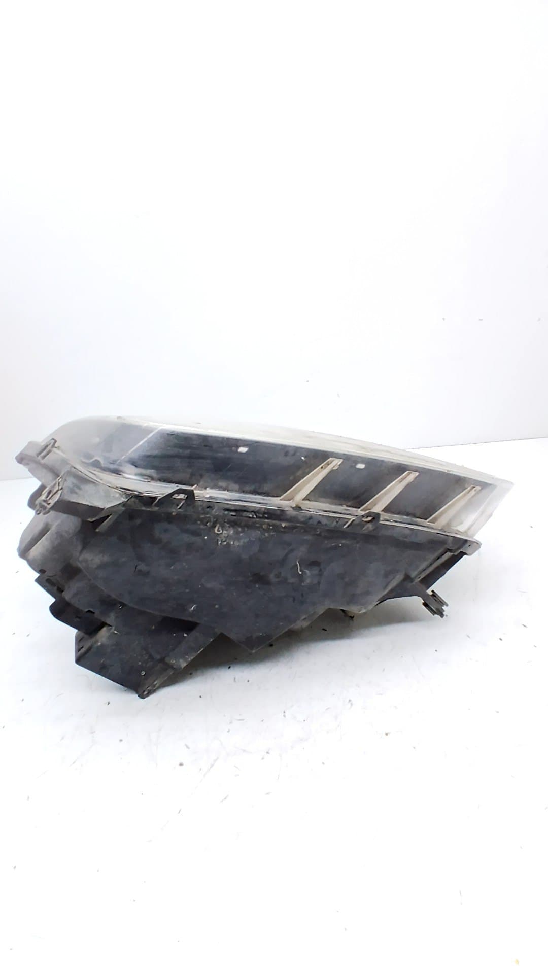 Faro derecho VOLKSWAGEN AMAROK 2