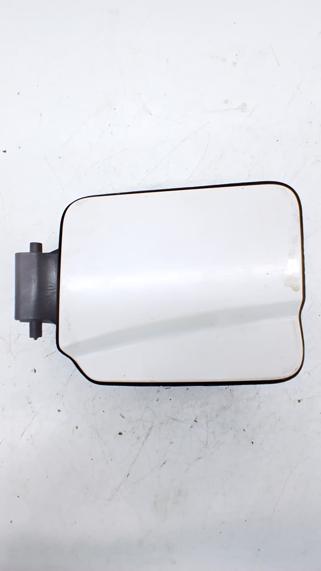 Tapa exterior combustible VOLKSWAGEN AMAROK 4