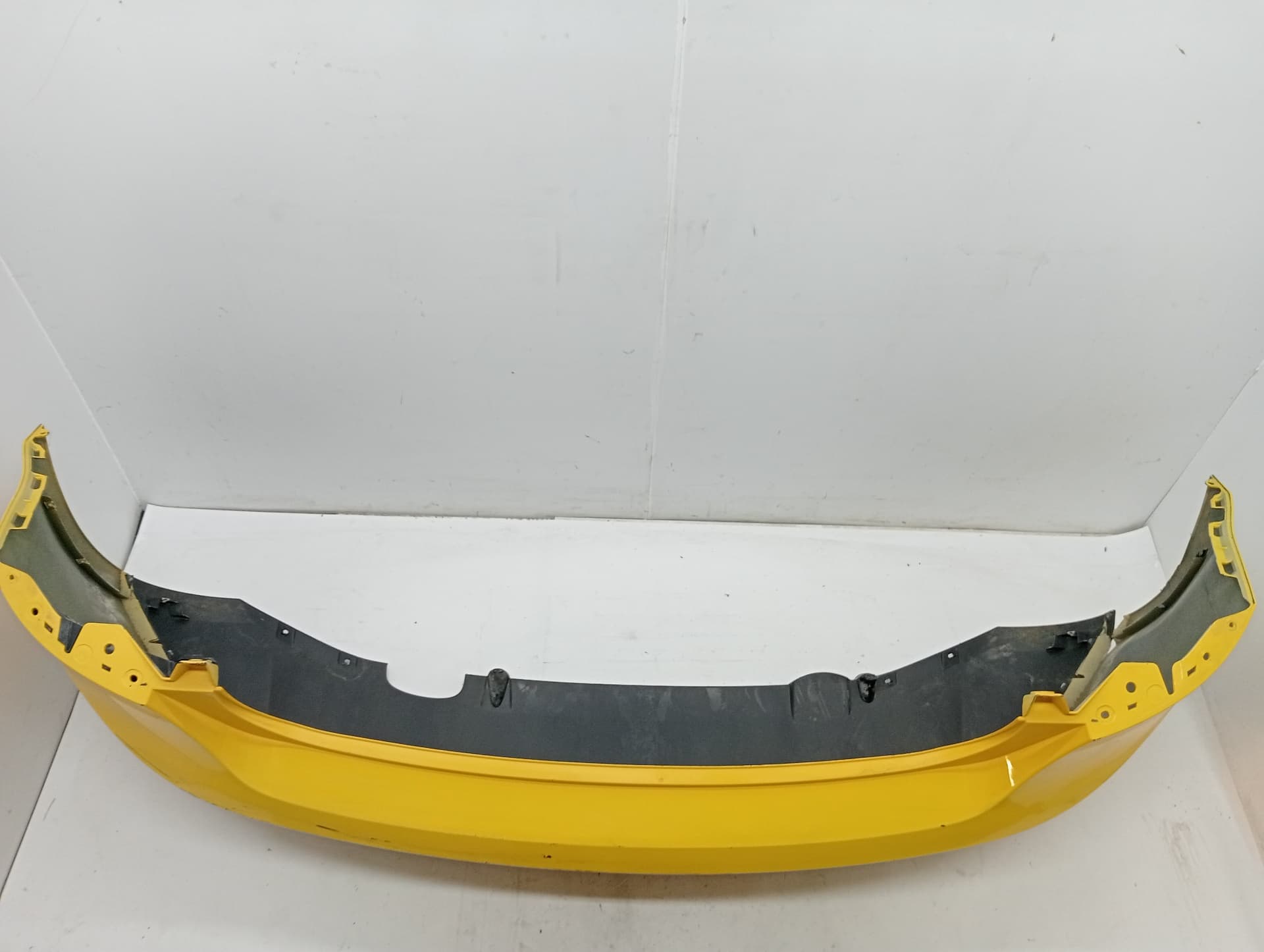 Paragolpes trasero SEAT IBIZA (6L1) 3