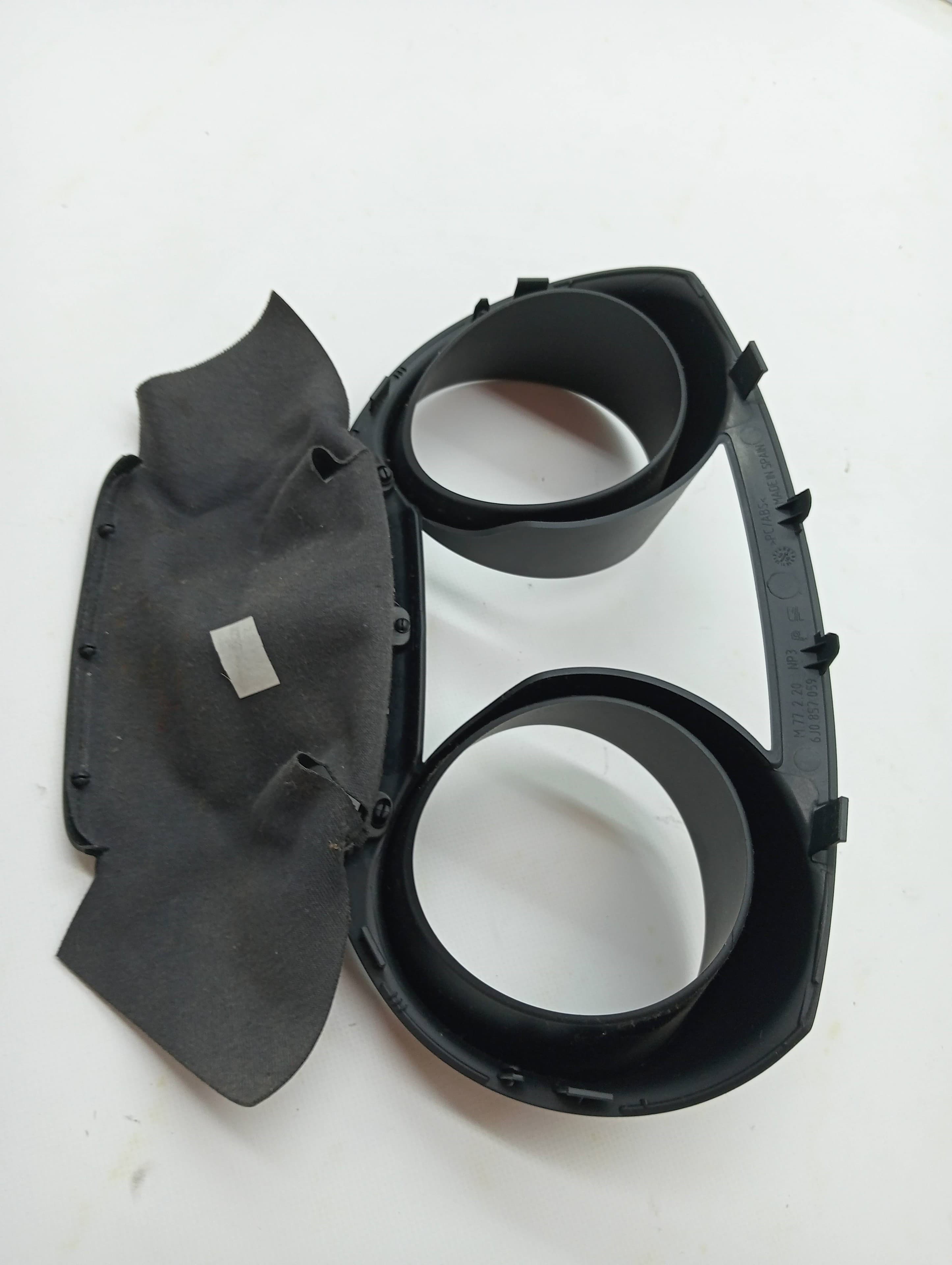 Plastico SEAT IBIZA (6L1) 3