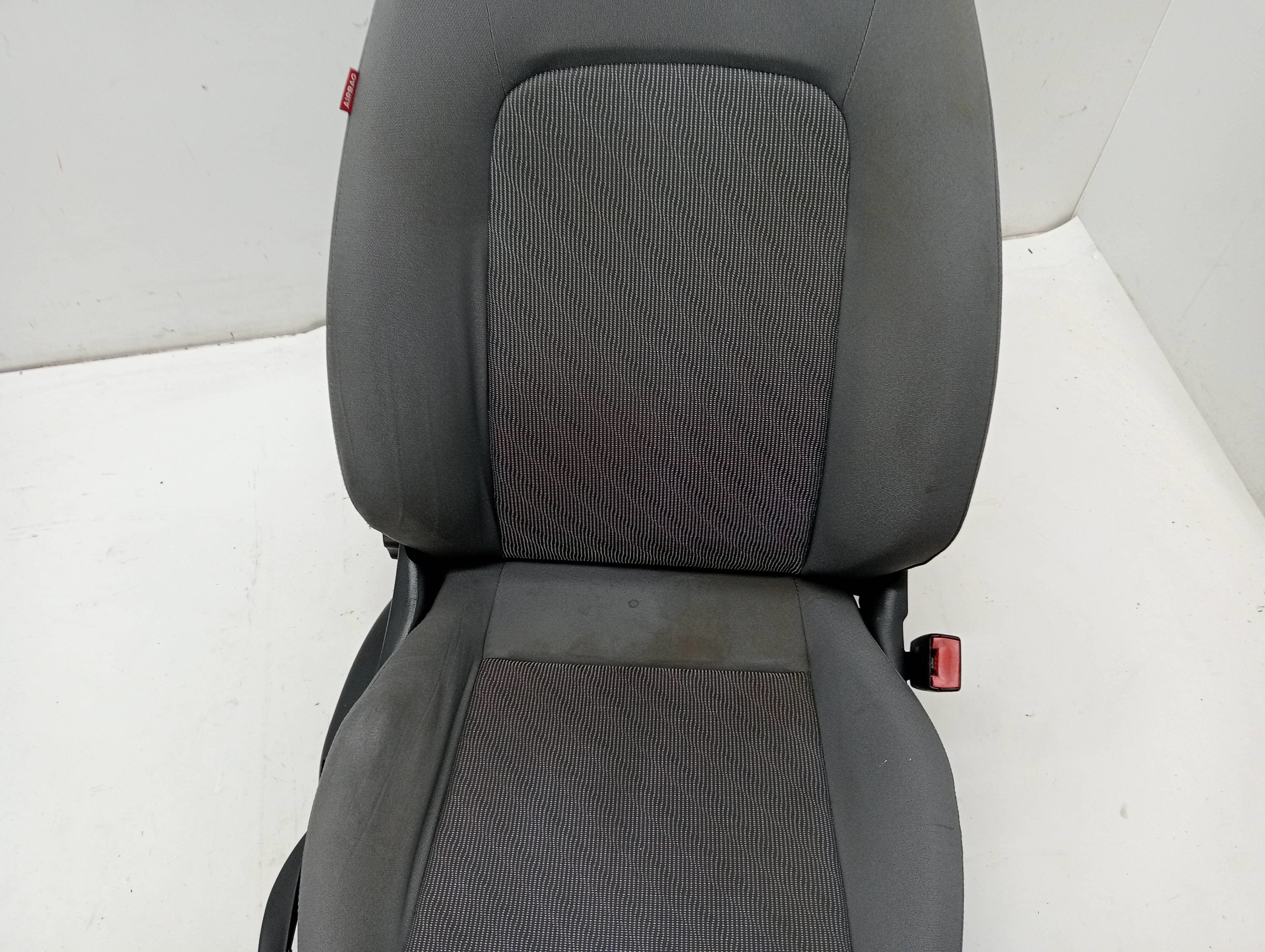 Asiento delantero derecho SEAT IBIZA (6L1) 3