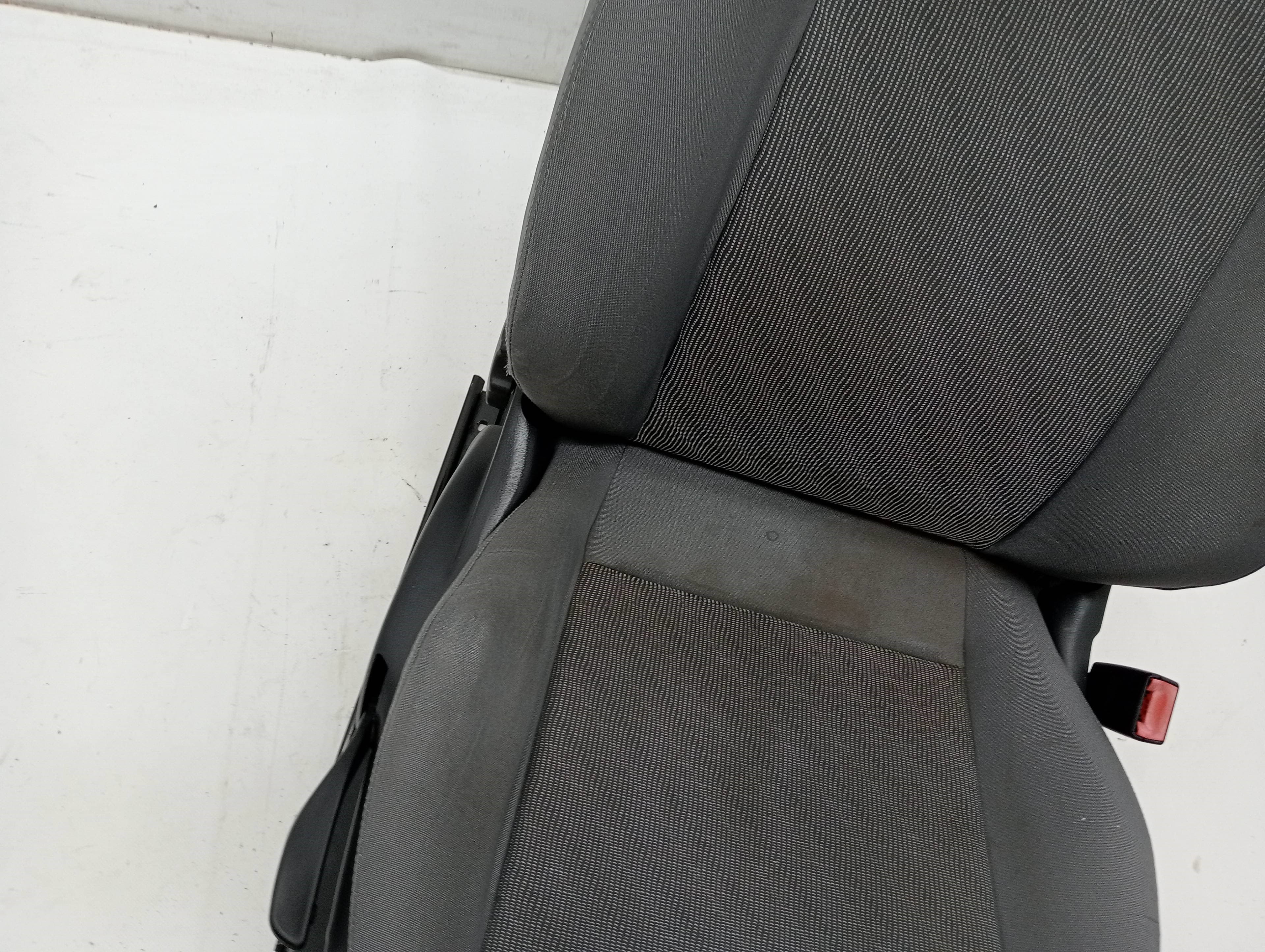Asiento delantero derecho SEAT IBIZA (6L1) 2