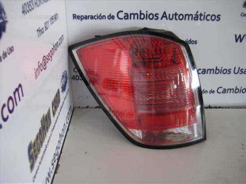 Piloto trasero izquierdo OPEL ASTRA H CARAVAN 3