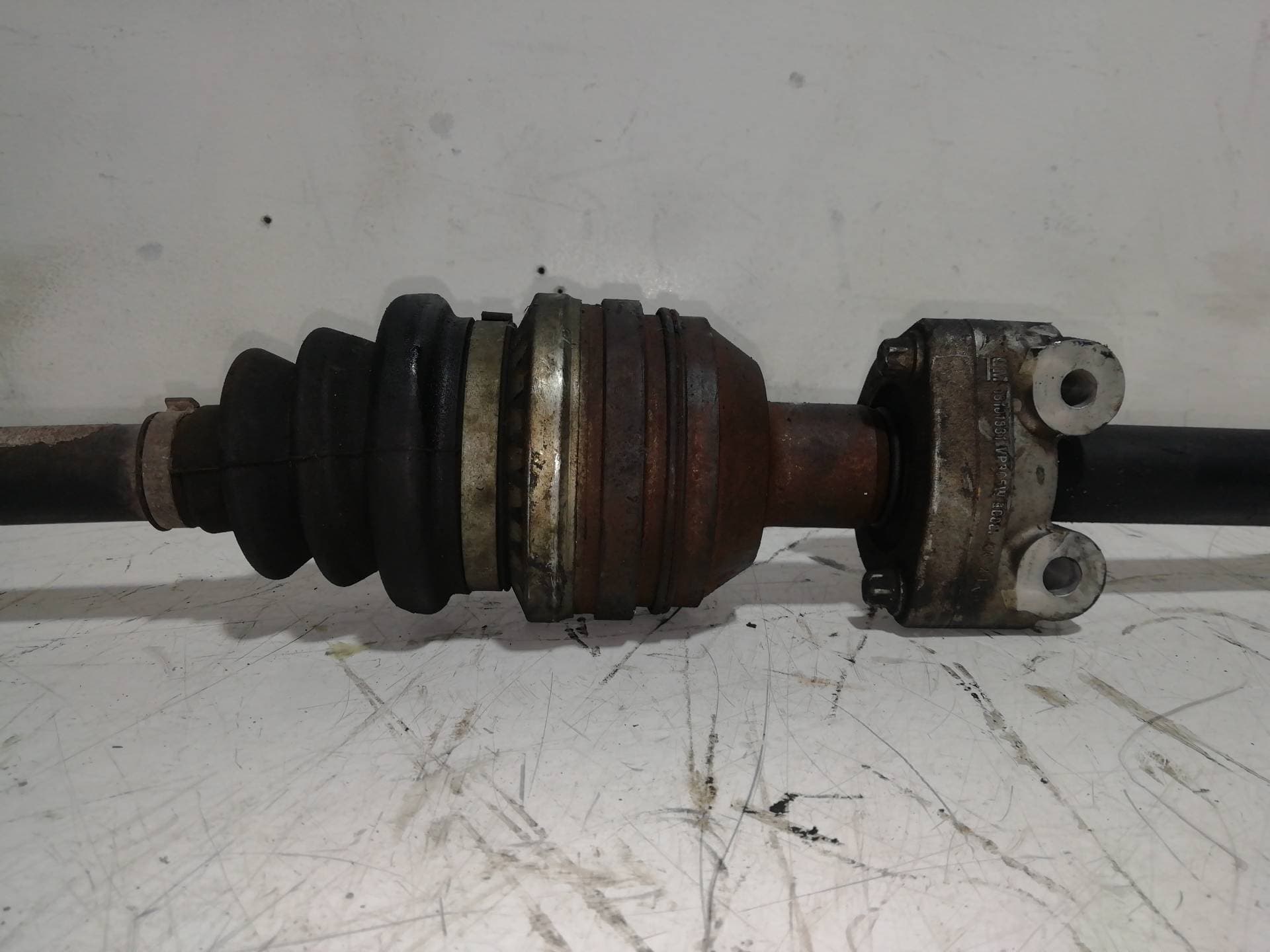 Transmision delantera derecha OPEL ASTRA H CARAVAN 3