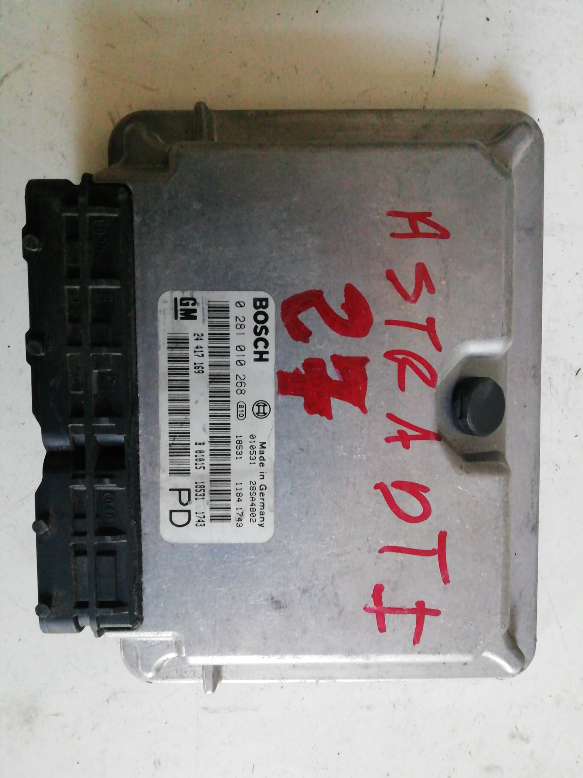 Centralita motor uce OPEL ASTRA H CARAVAN
