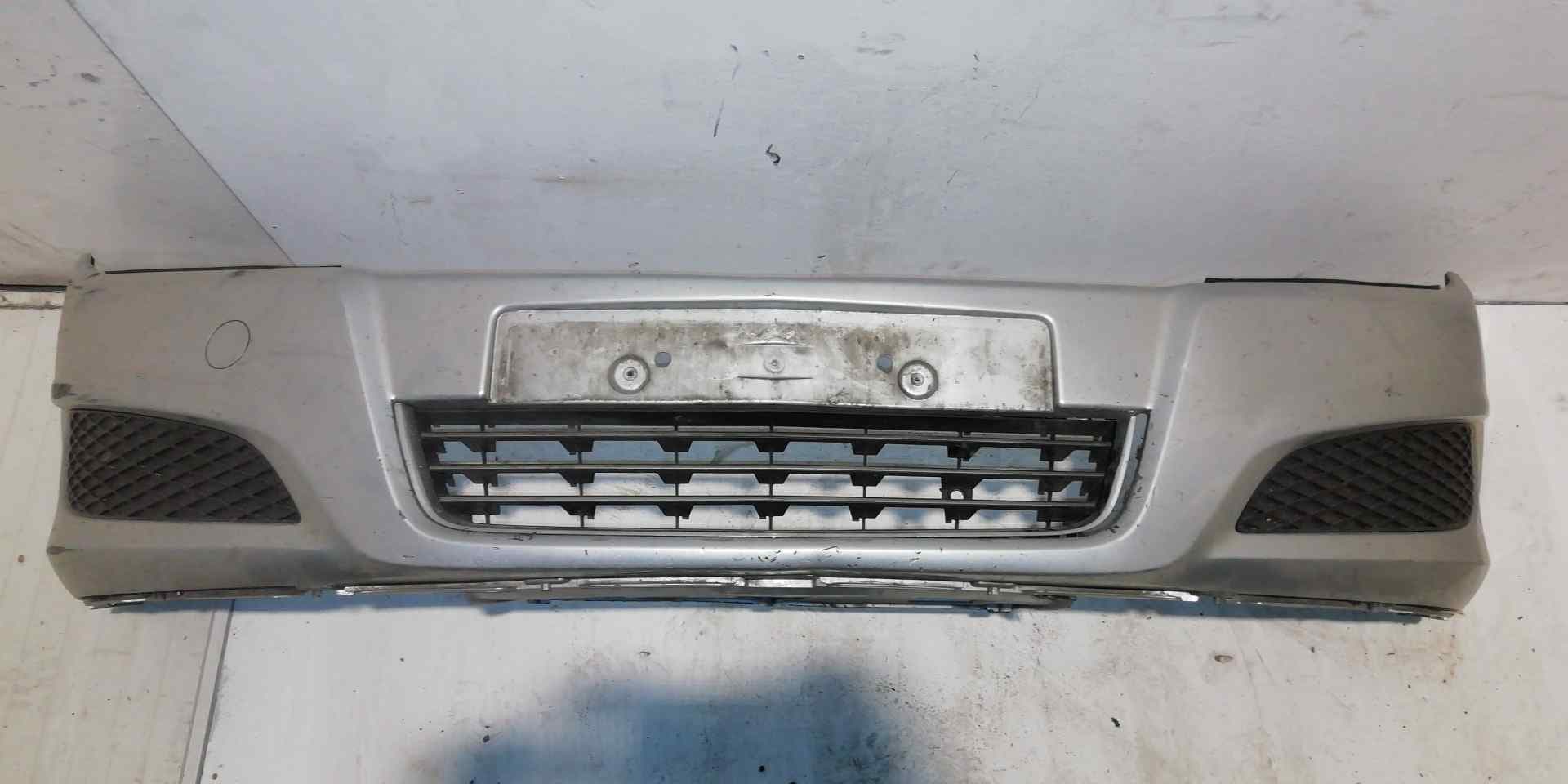 Paragolpes delantero OPEL ASTRA H CARAVAN