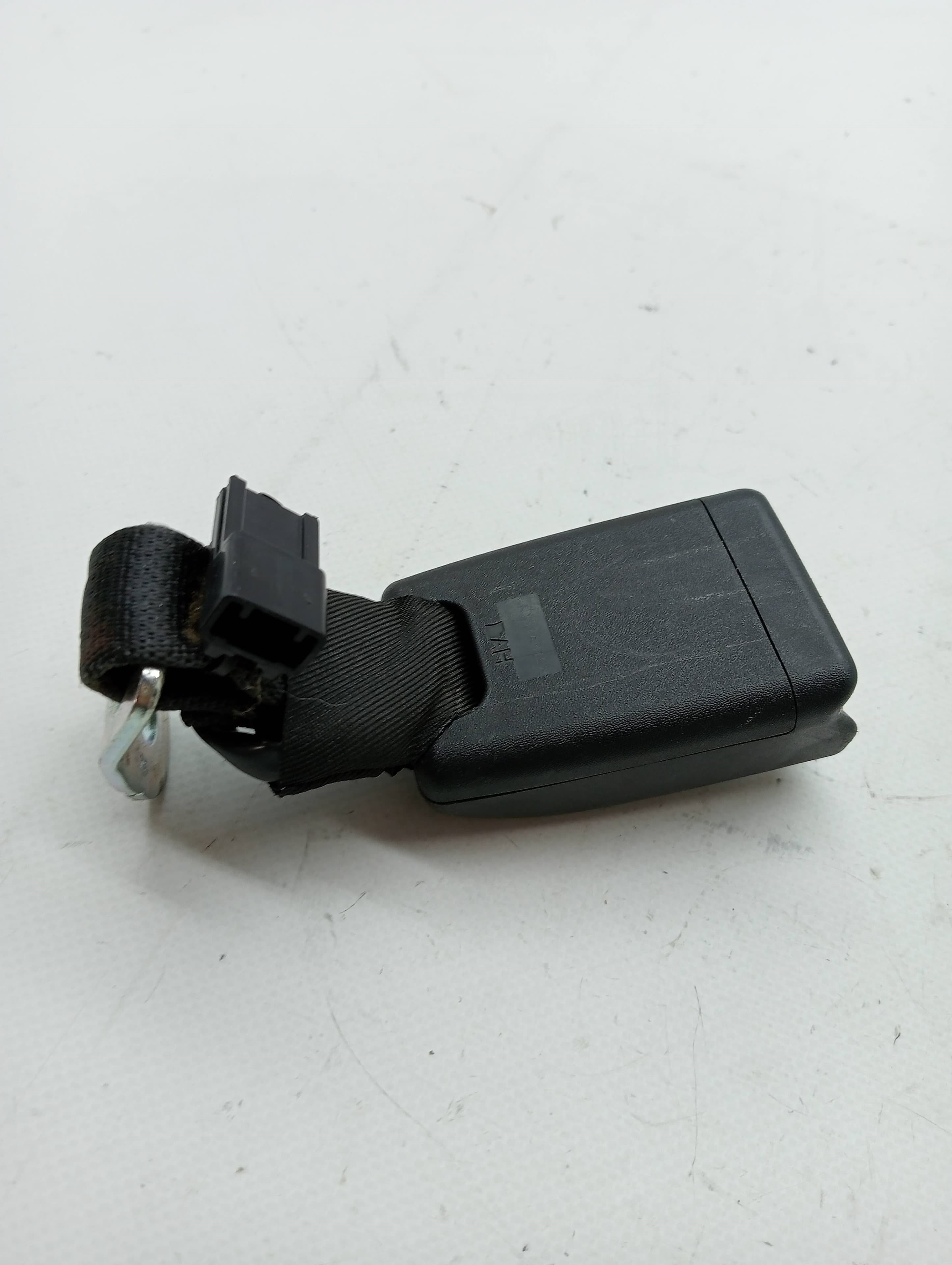 Enganche cinturon CITROEN C1 3