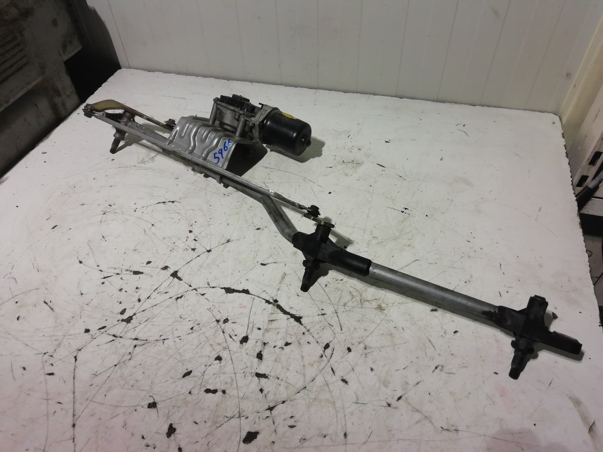 Motor limpia delantero RENAULT SCENIC II