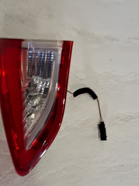 Piloto trasero derecho interior FORD KUGA (CBV) 3