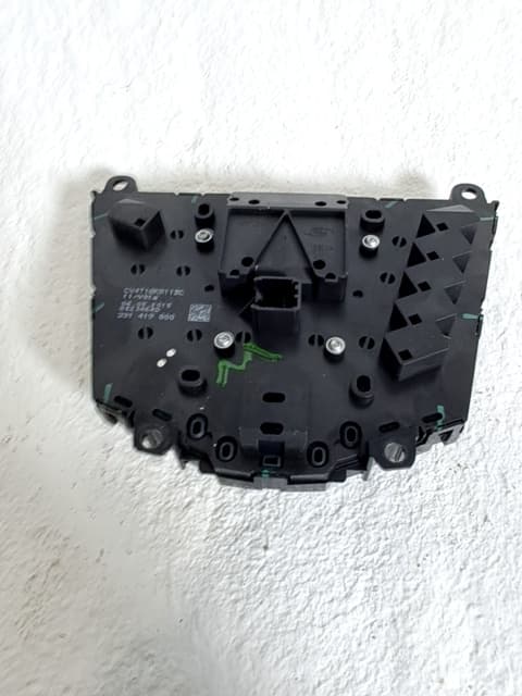 Warning FORD KUGA (CBV) 3