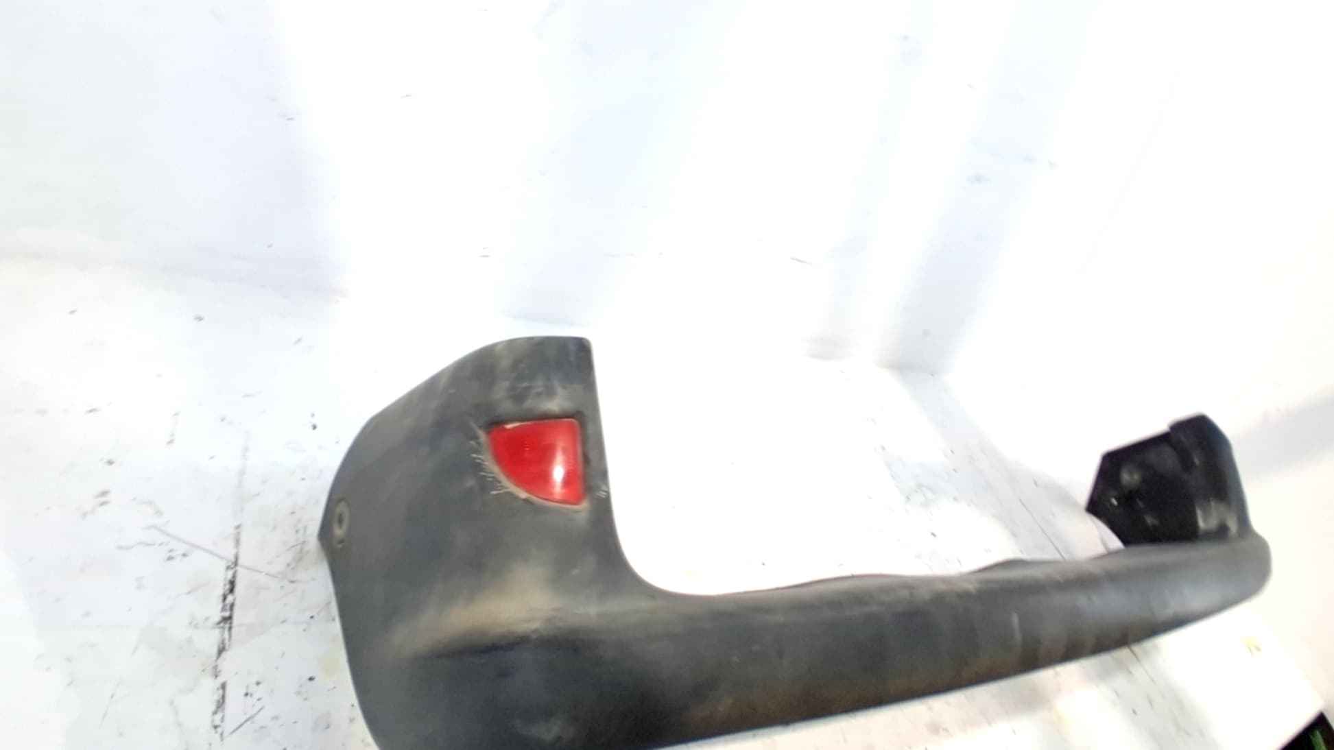 Paragolpes trasero RENAULT KANGOO (KC0/1_)