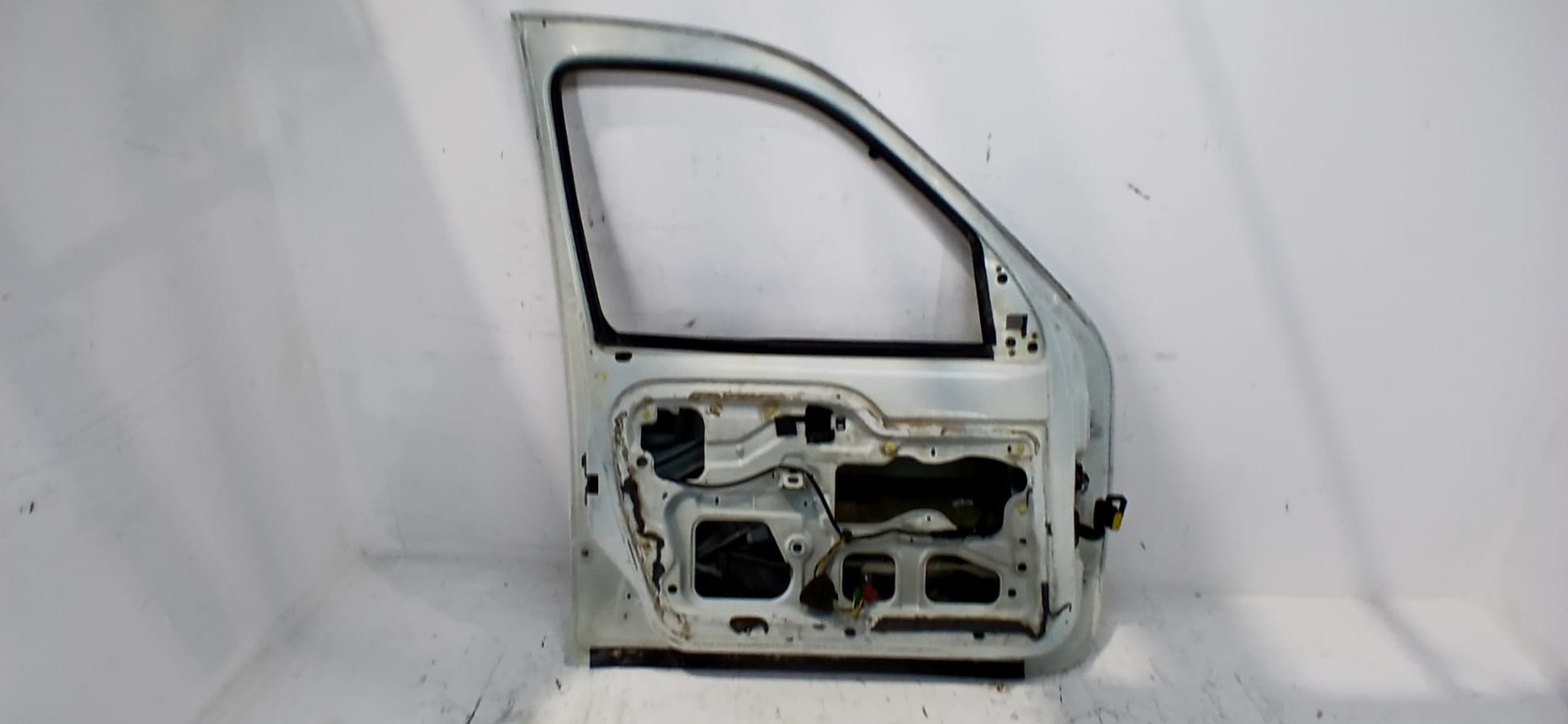 Puerta delantera izquierda RENAULT KANGOO (KC0/1_)