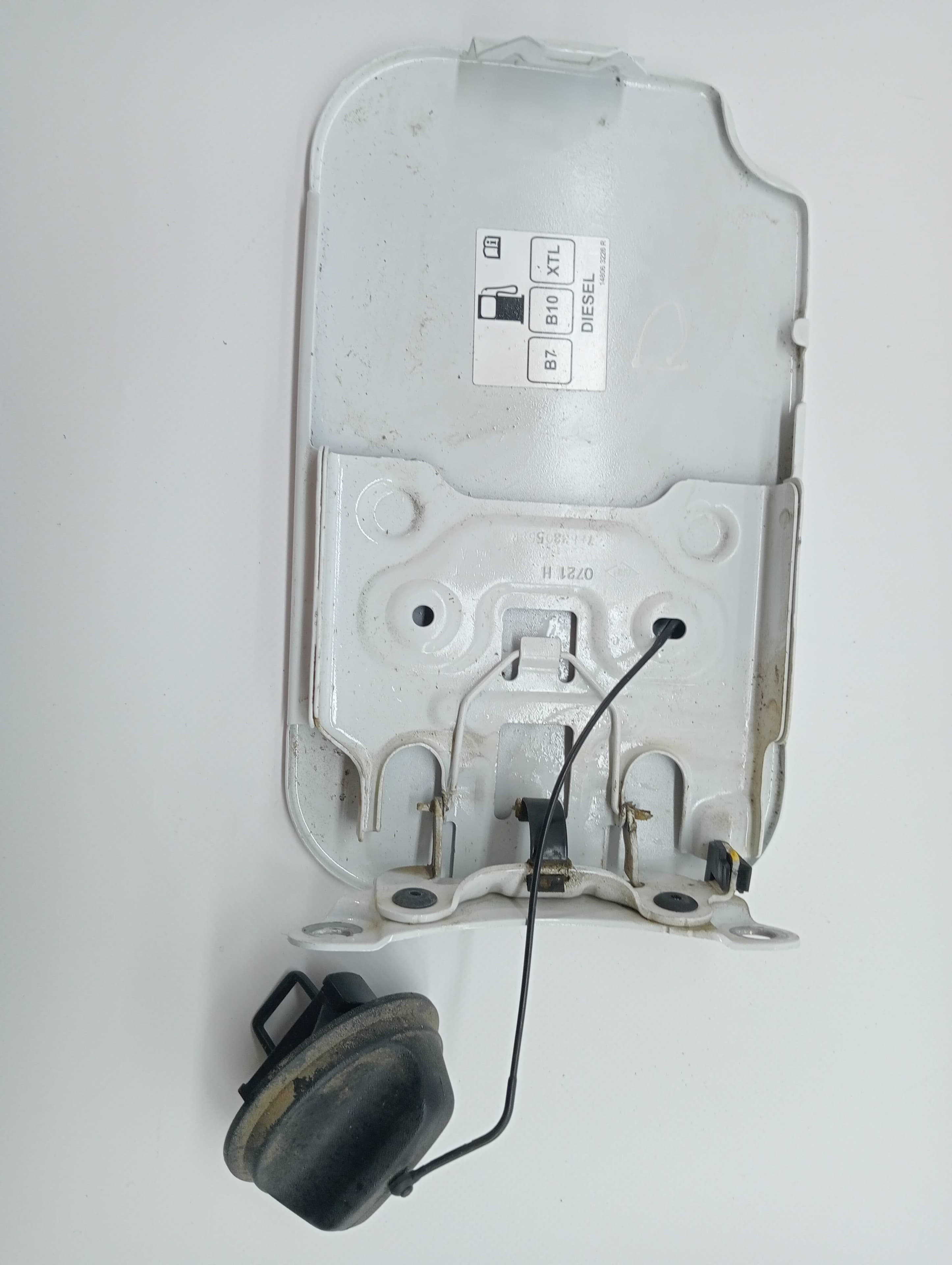 Tapa exterior combustible RENAULT EXPRES 2