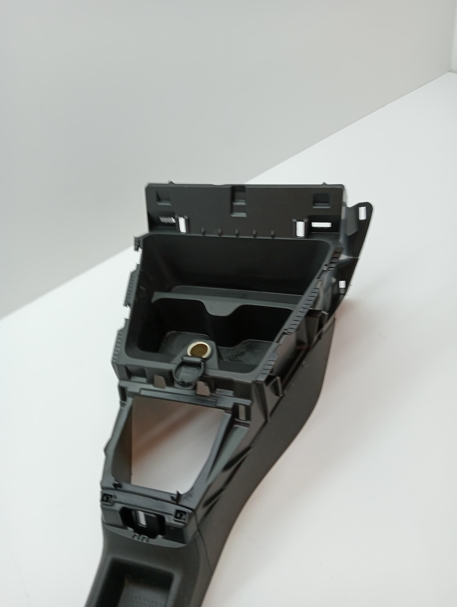 Consola central RENAULT EXPRES 2