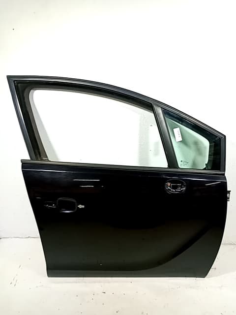 Puerta delantera derecha OPEL MERIVA B