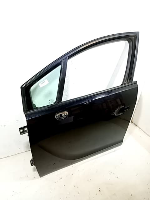 Puerta delantera izquierda OPEL MERIVA B 3