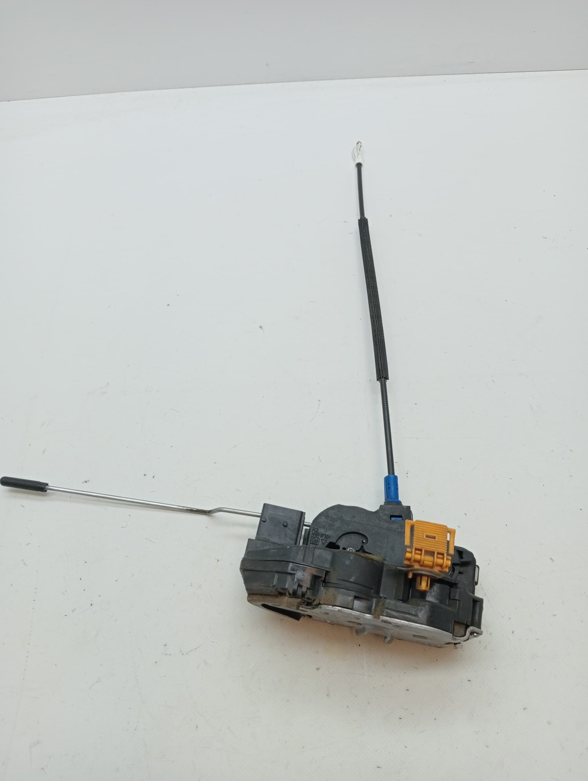 Cerradura puerta delantera derecha OPEL ASTRA J SPORTS TOURER