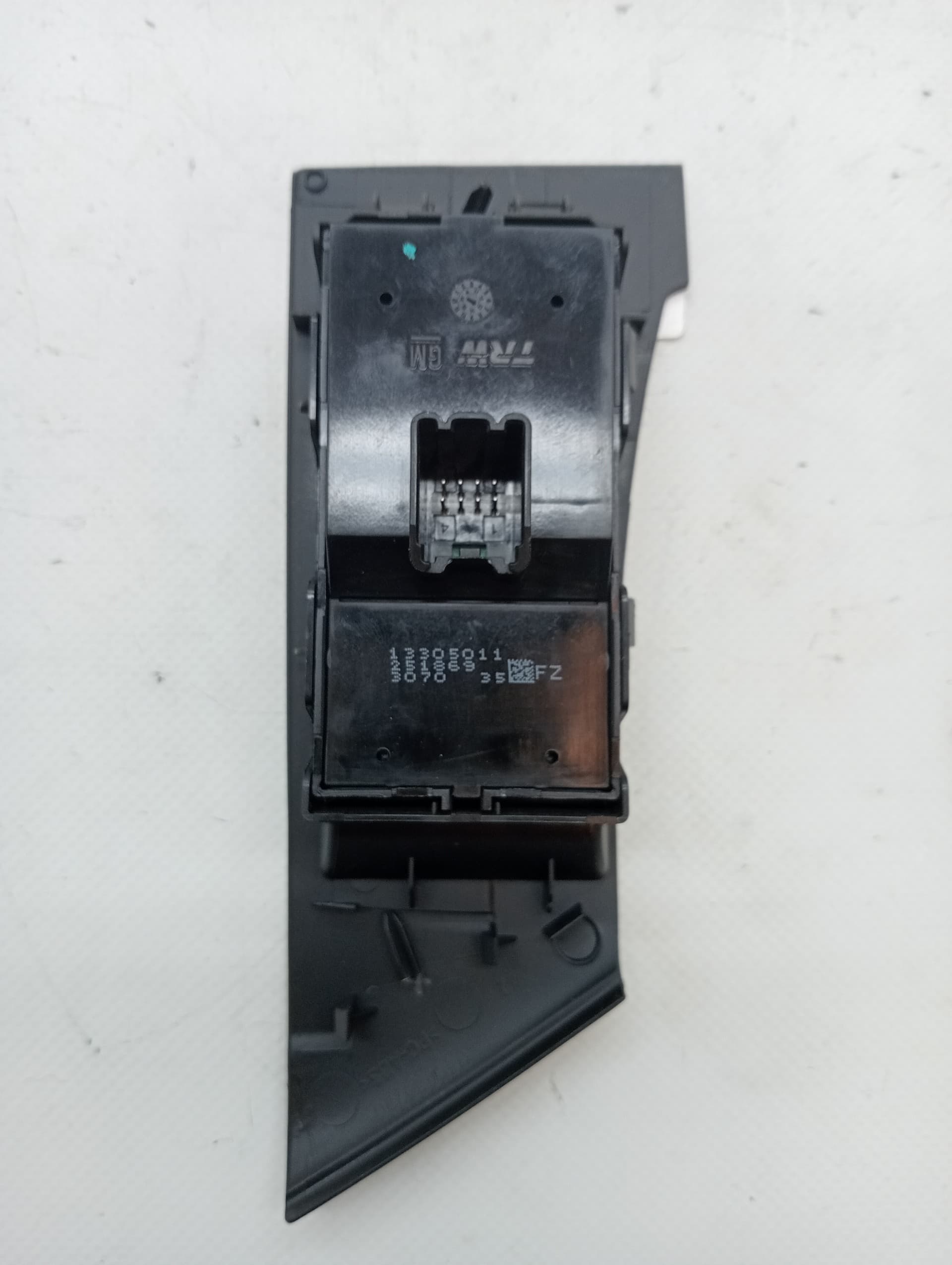 Mando elevalunas delantero izquierdo OPEL ASTRA J SPORTS TOURER 3