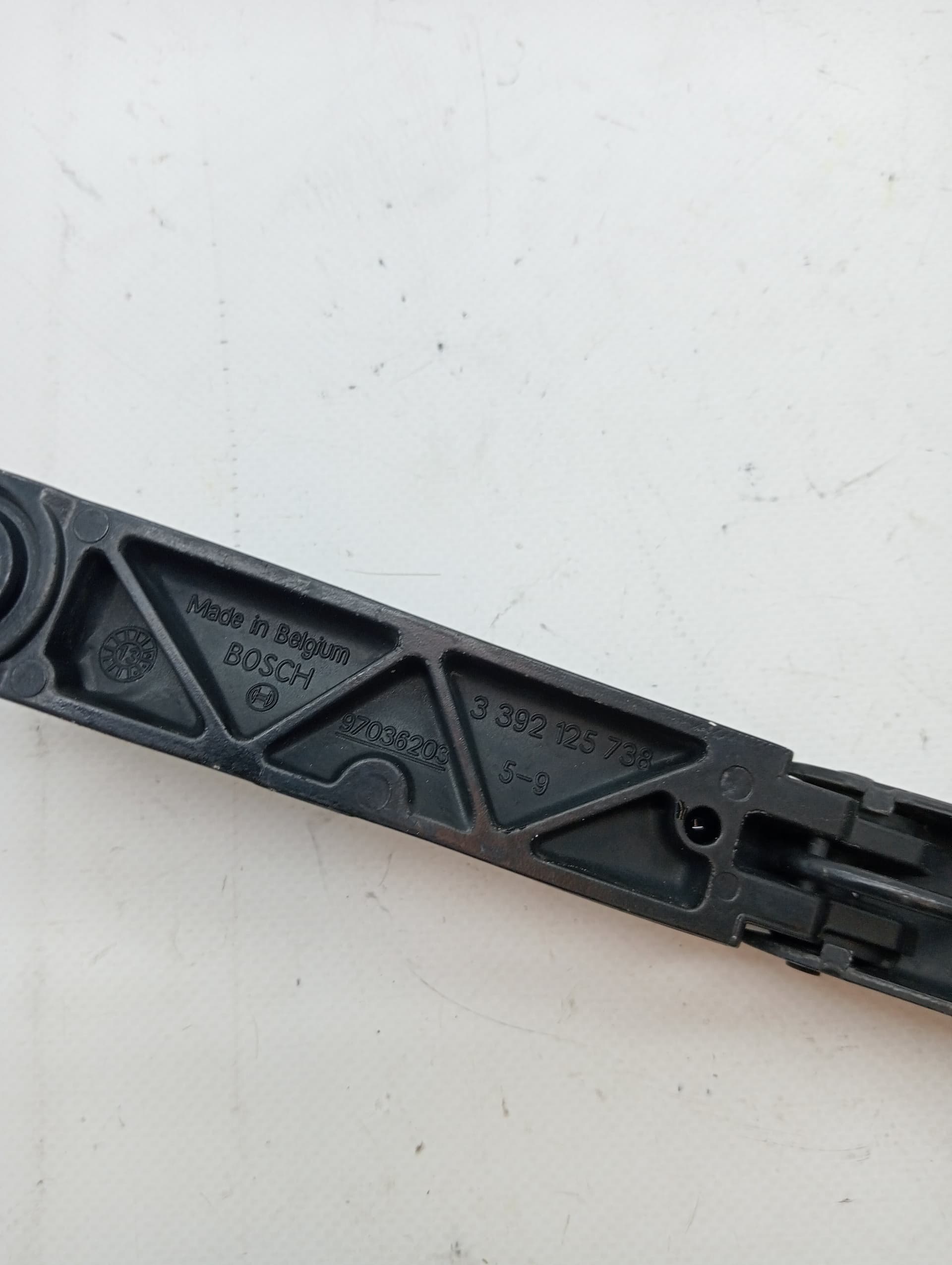 Brazo limpia delantero derecho OPEL ASTRA J SPORTS TOURER 3
