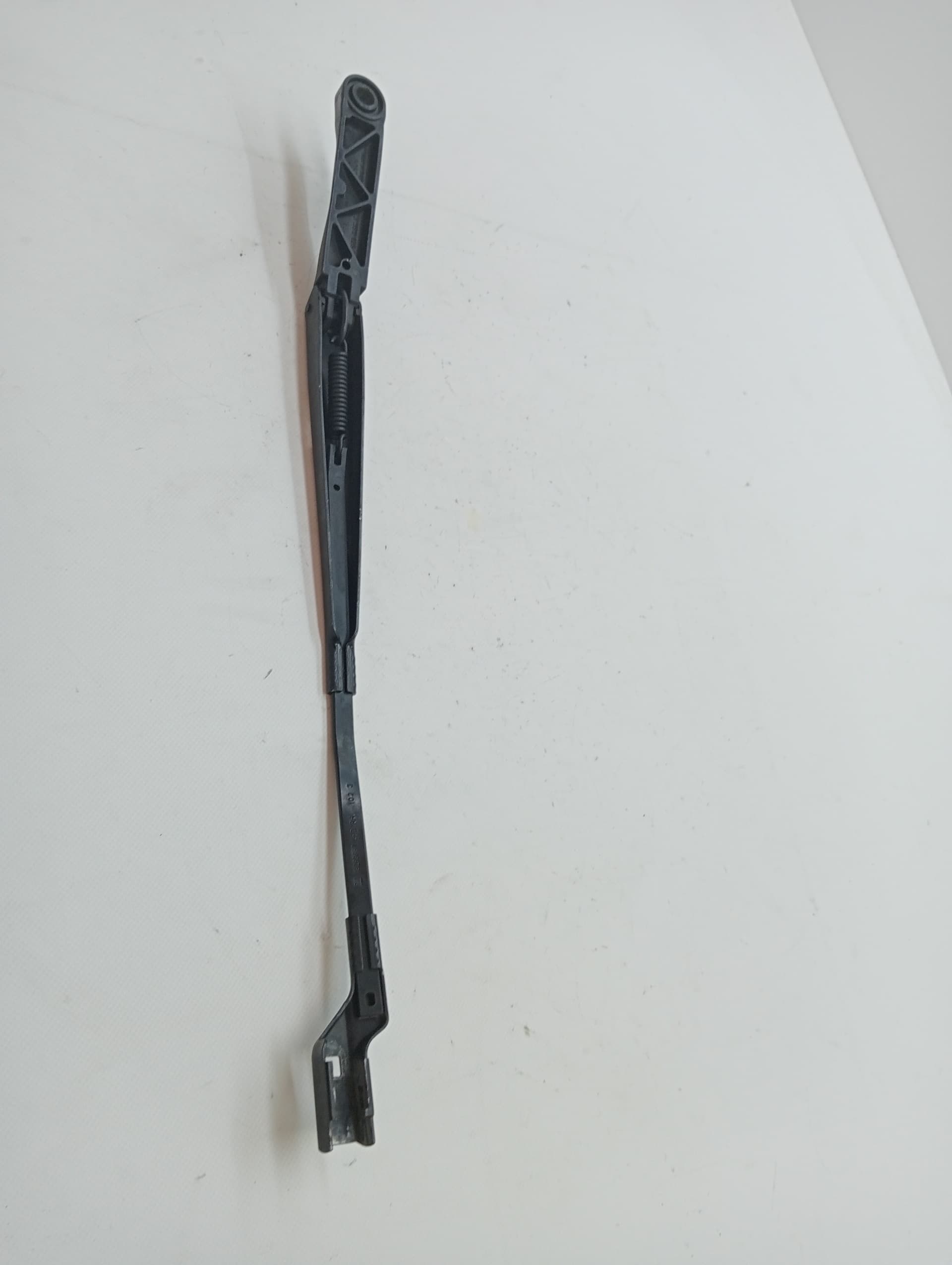 Brazo limpia delantero derecho OPEL ASTRA J SPORTS TOURER 2