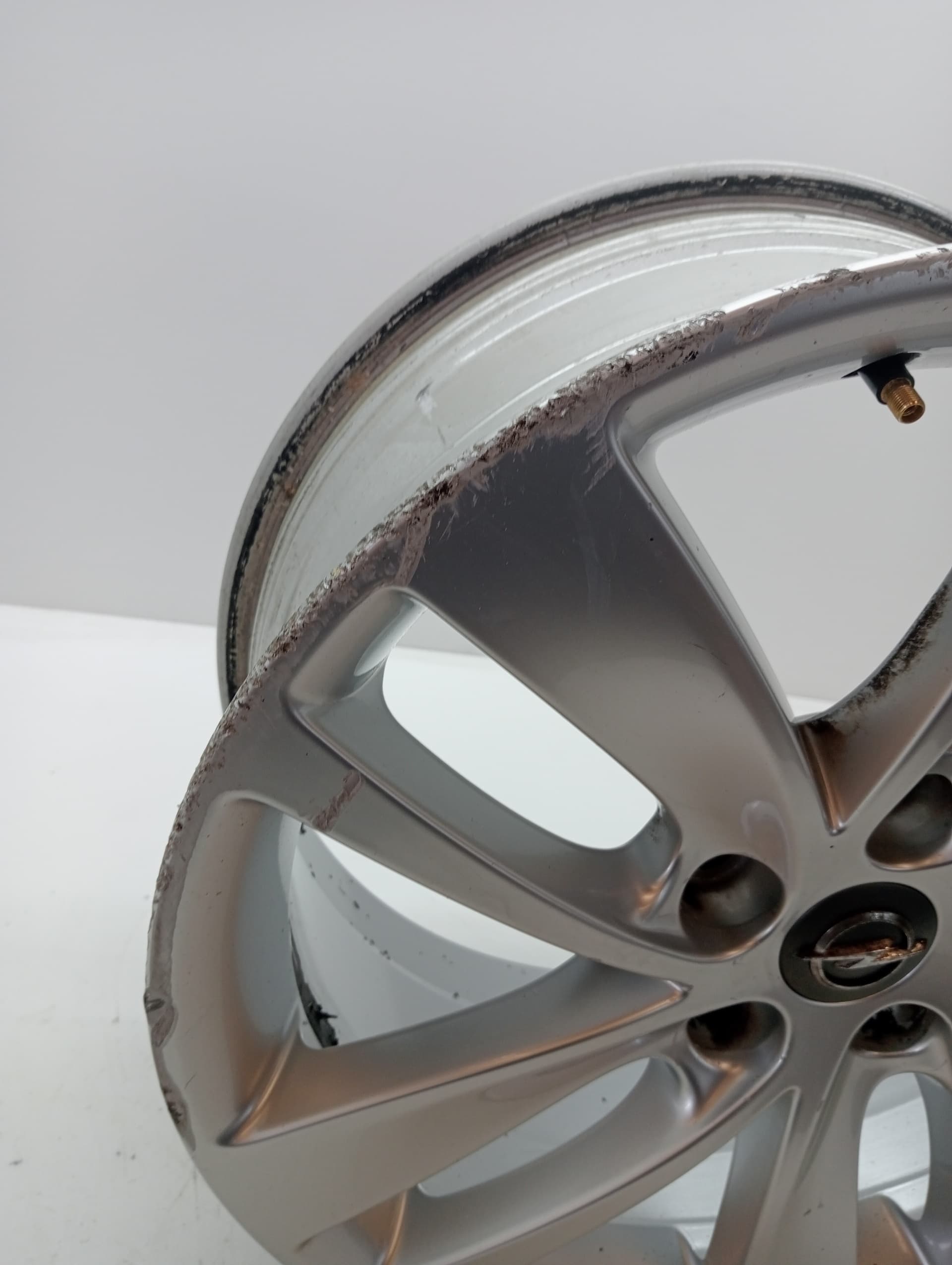 Llanta OPEL ASTRA J SPORTS TOURER 4